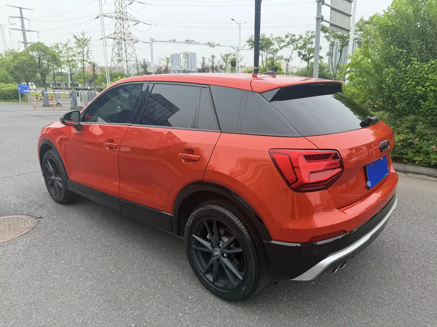 Audi Q2L