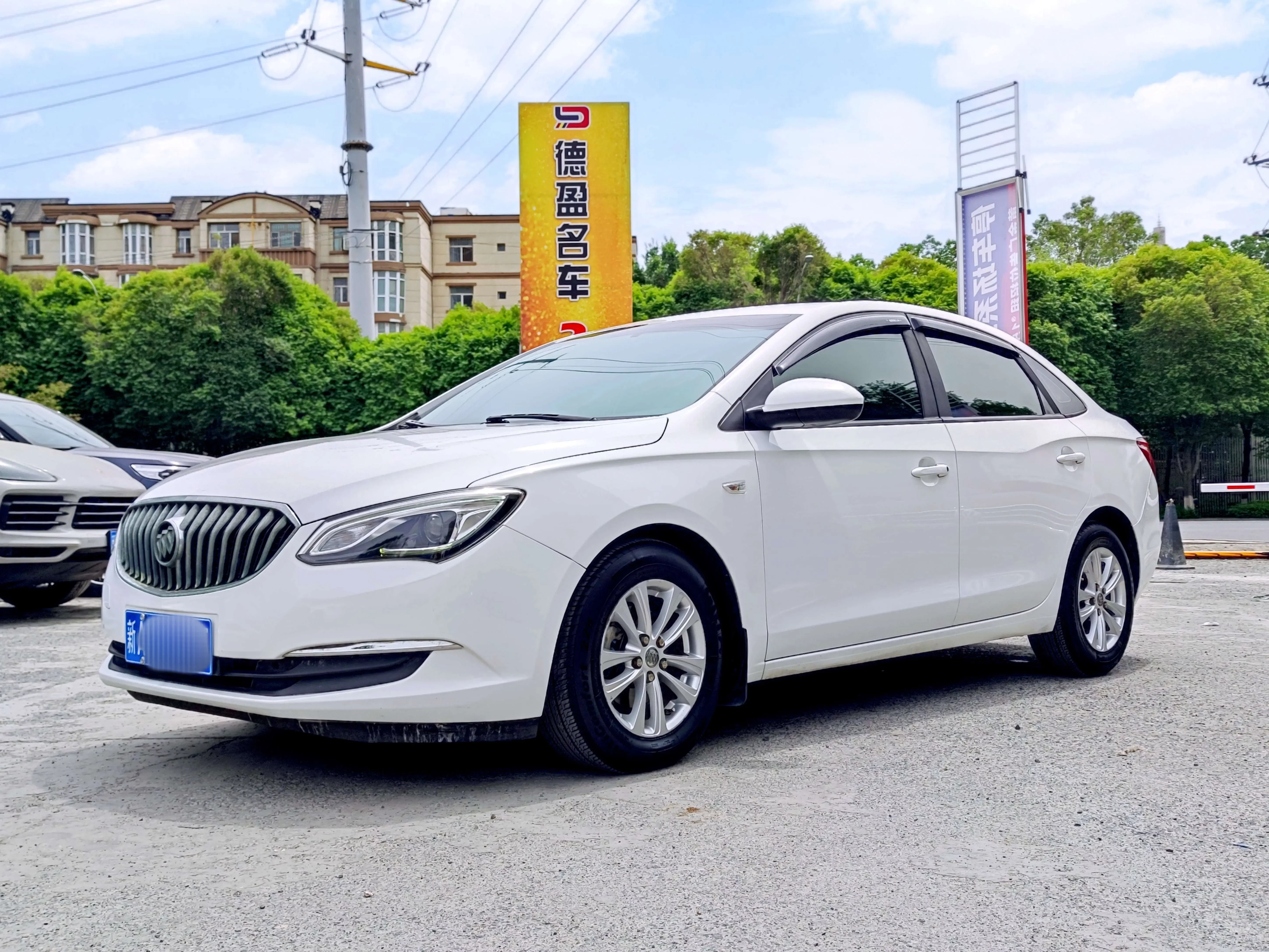 Buick Yinglang