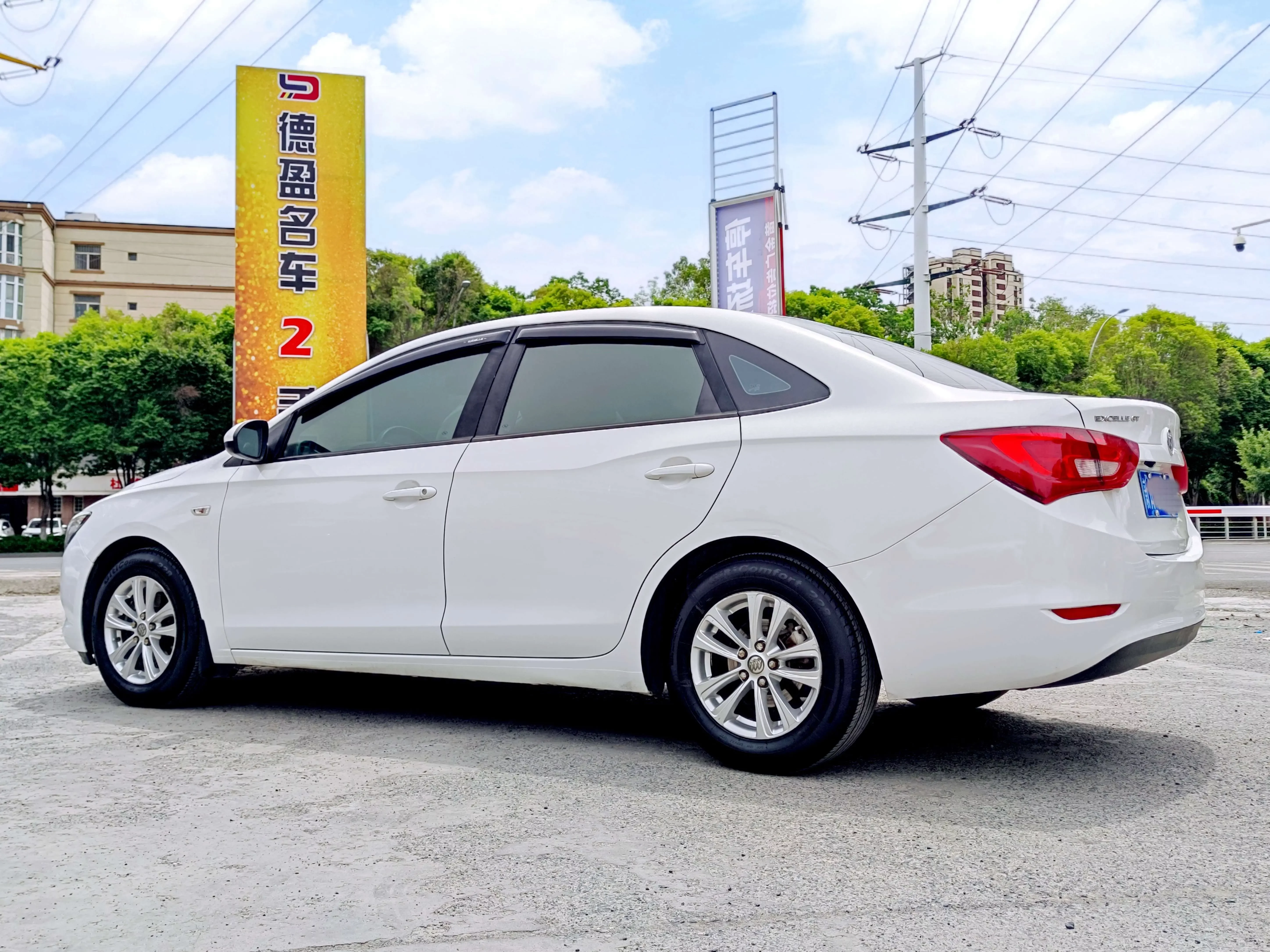 Buick Yinglang