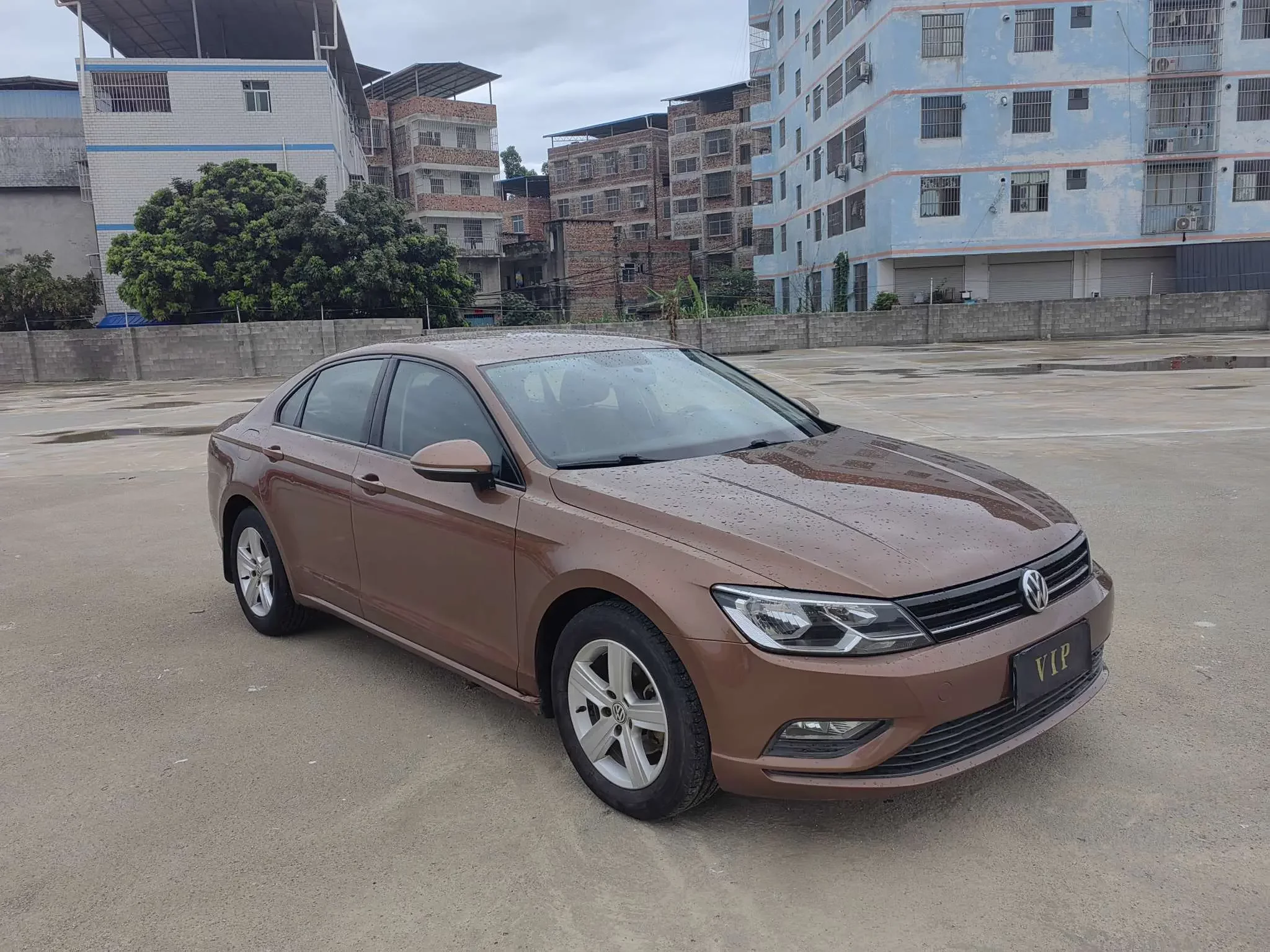 Volkswagen Lamando