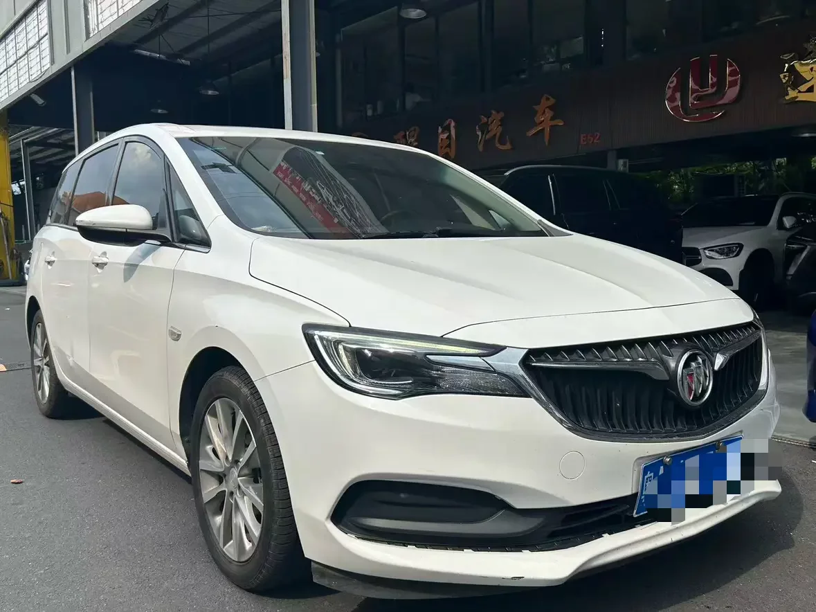 Buick GL6