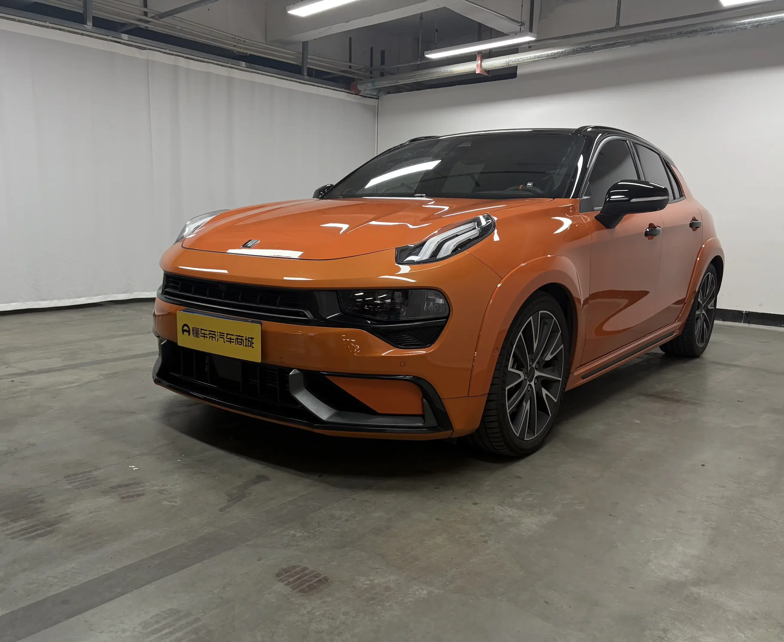 Lynk & Co 02 Hatchback
