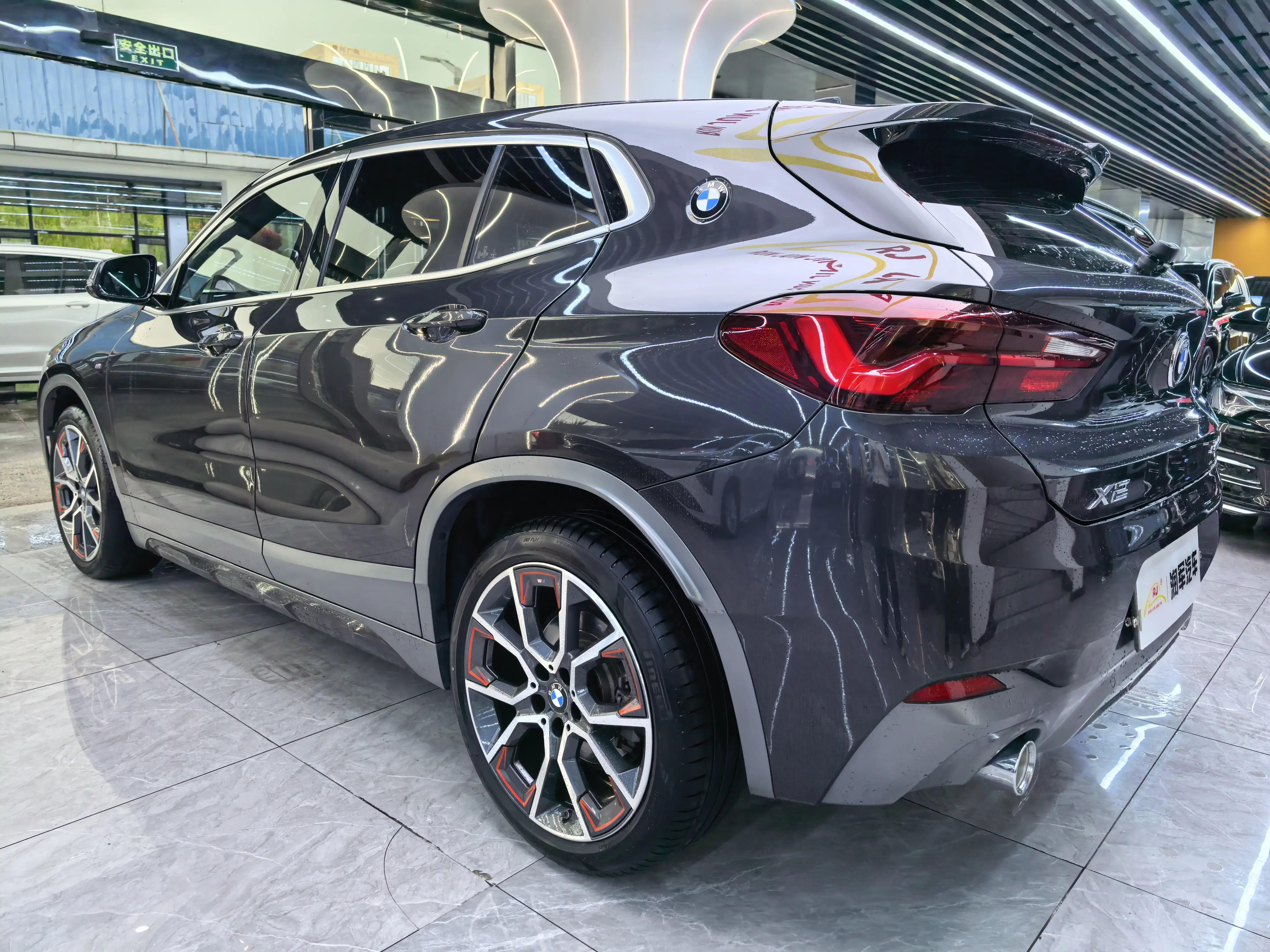 BMW X2