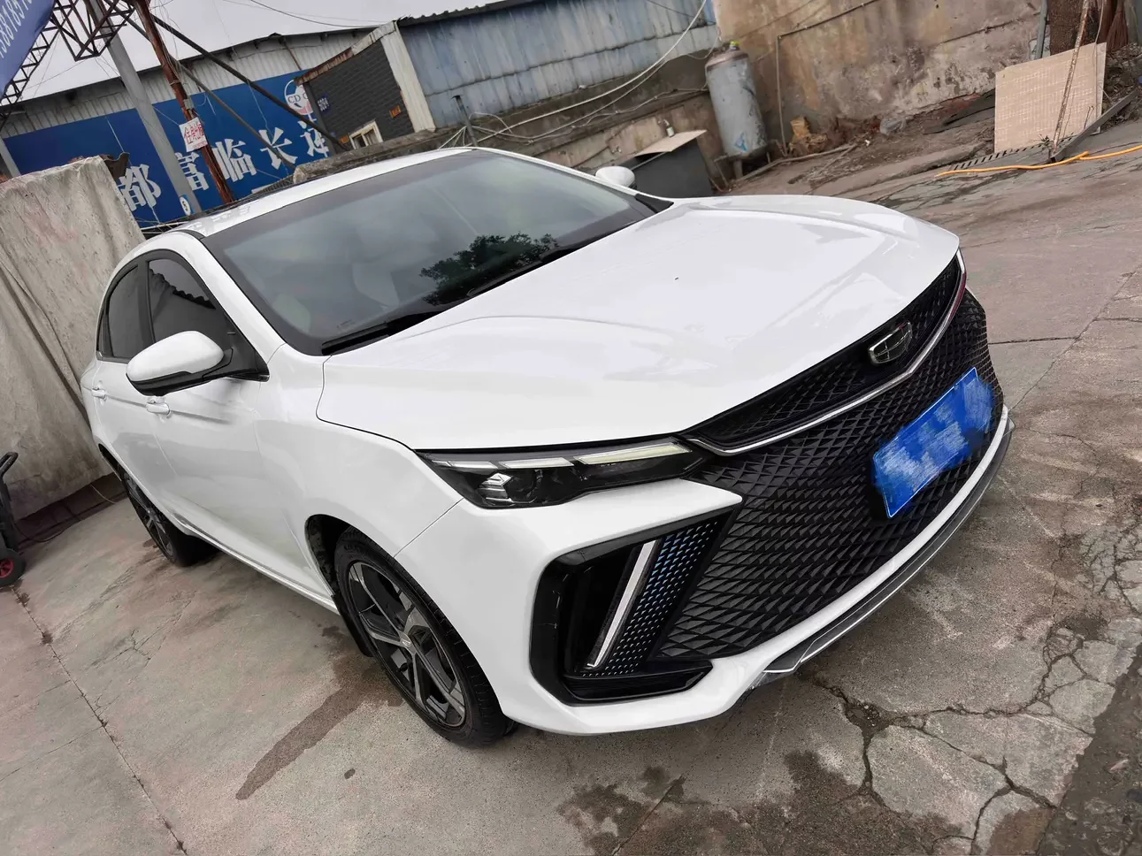 Geely Emgrand L