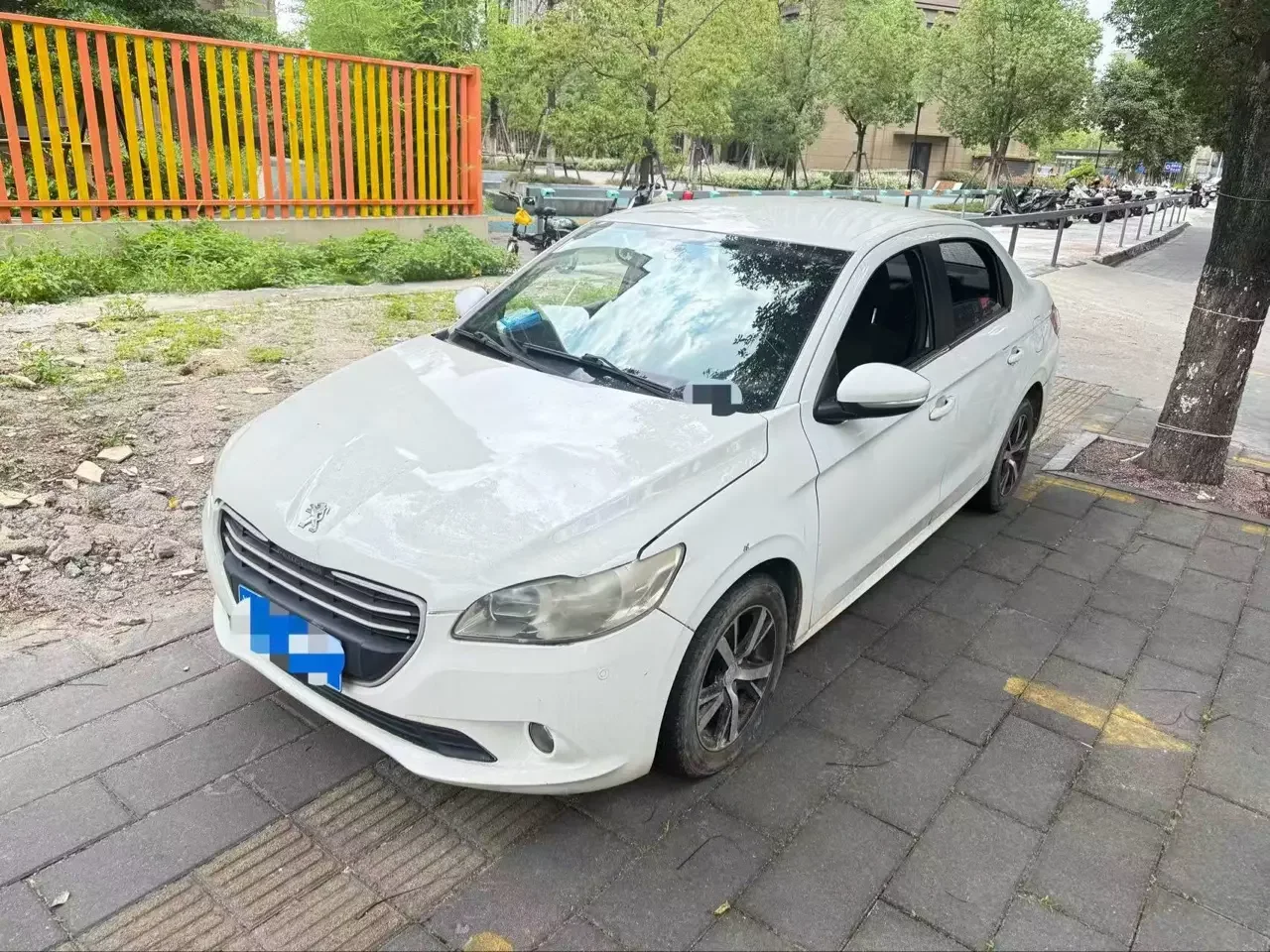 Peugeot 301