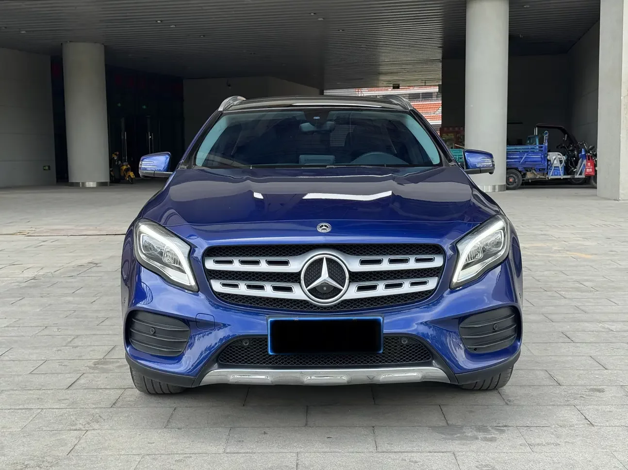 Mercedes-Benz GLA