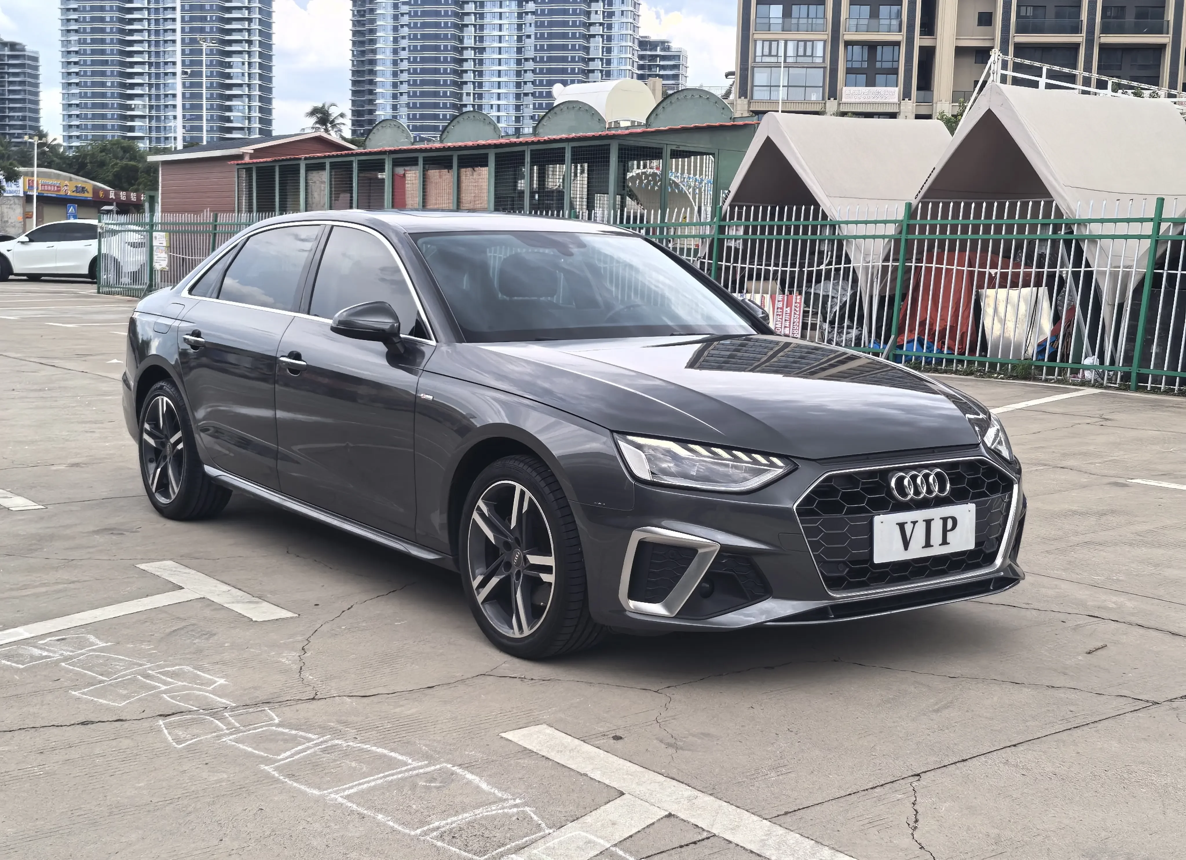 Audi A4L