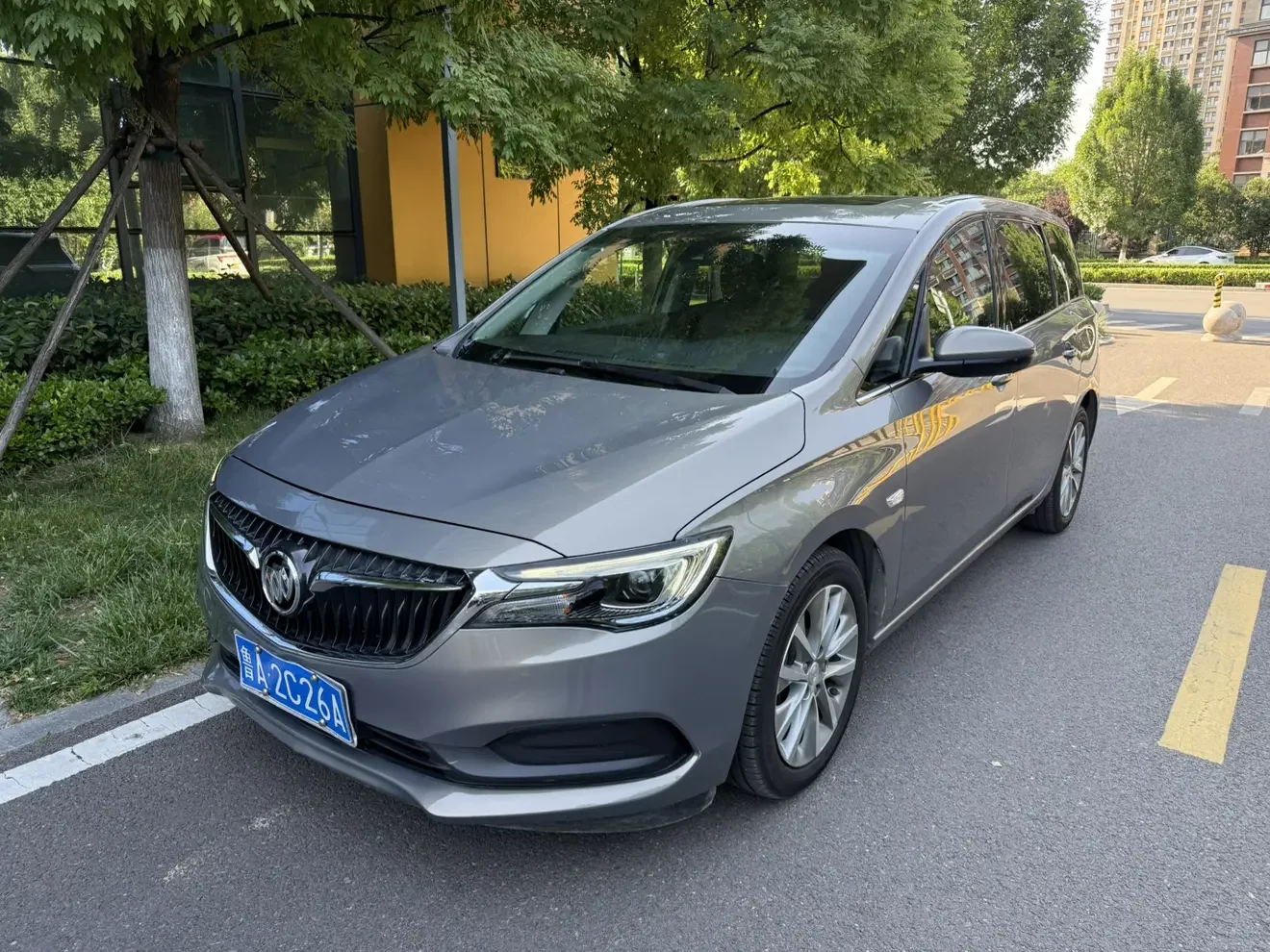 Buick GL6