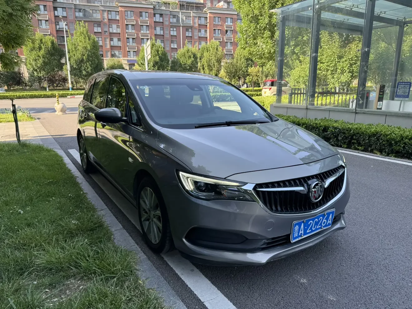 Buick GL6