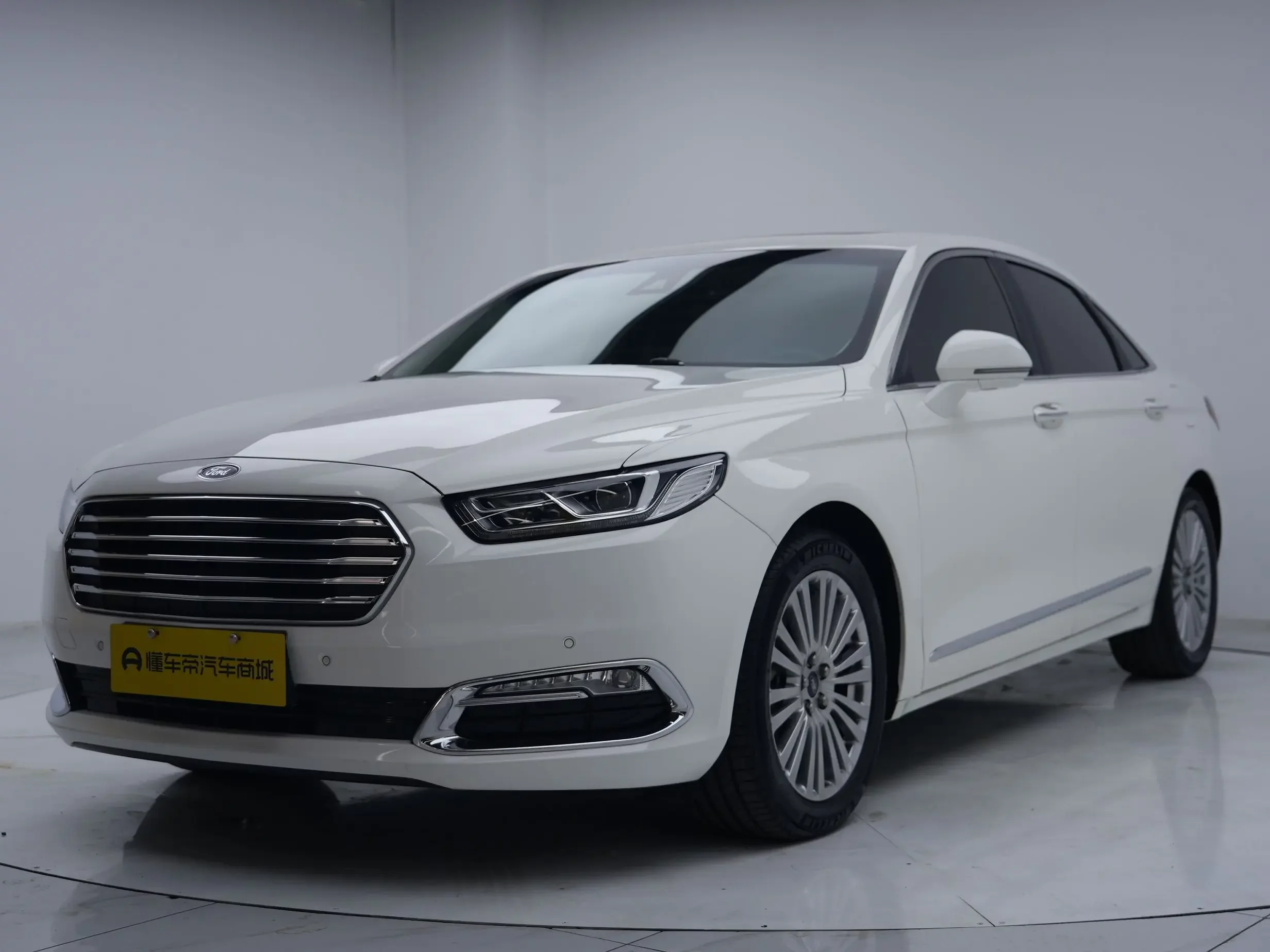 Ford Taurus