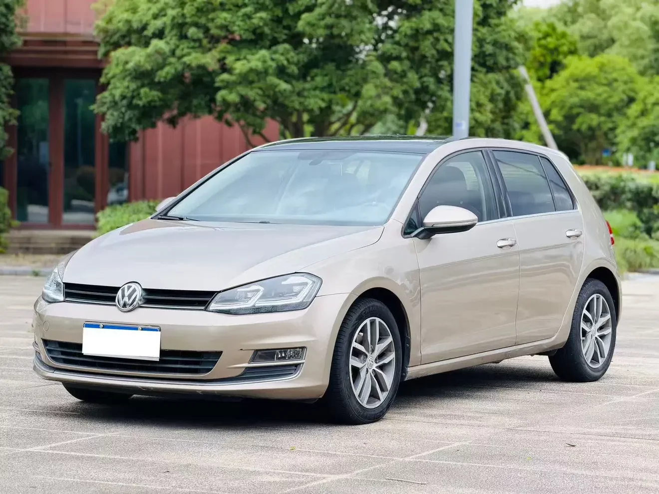 Volkswagen golf