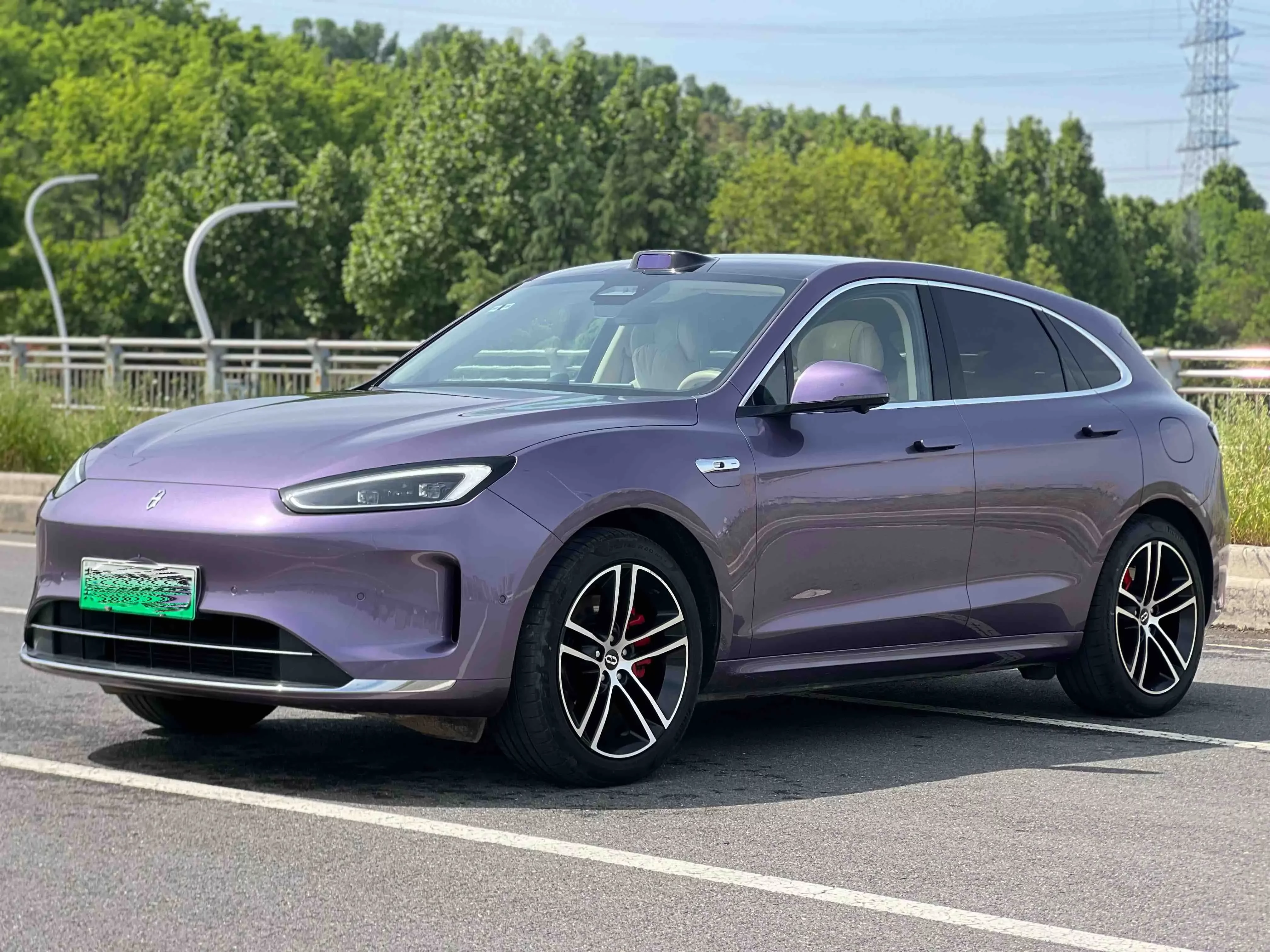 AITO M5