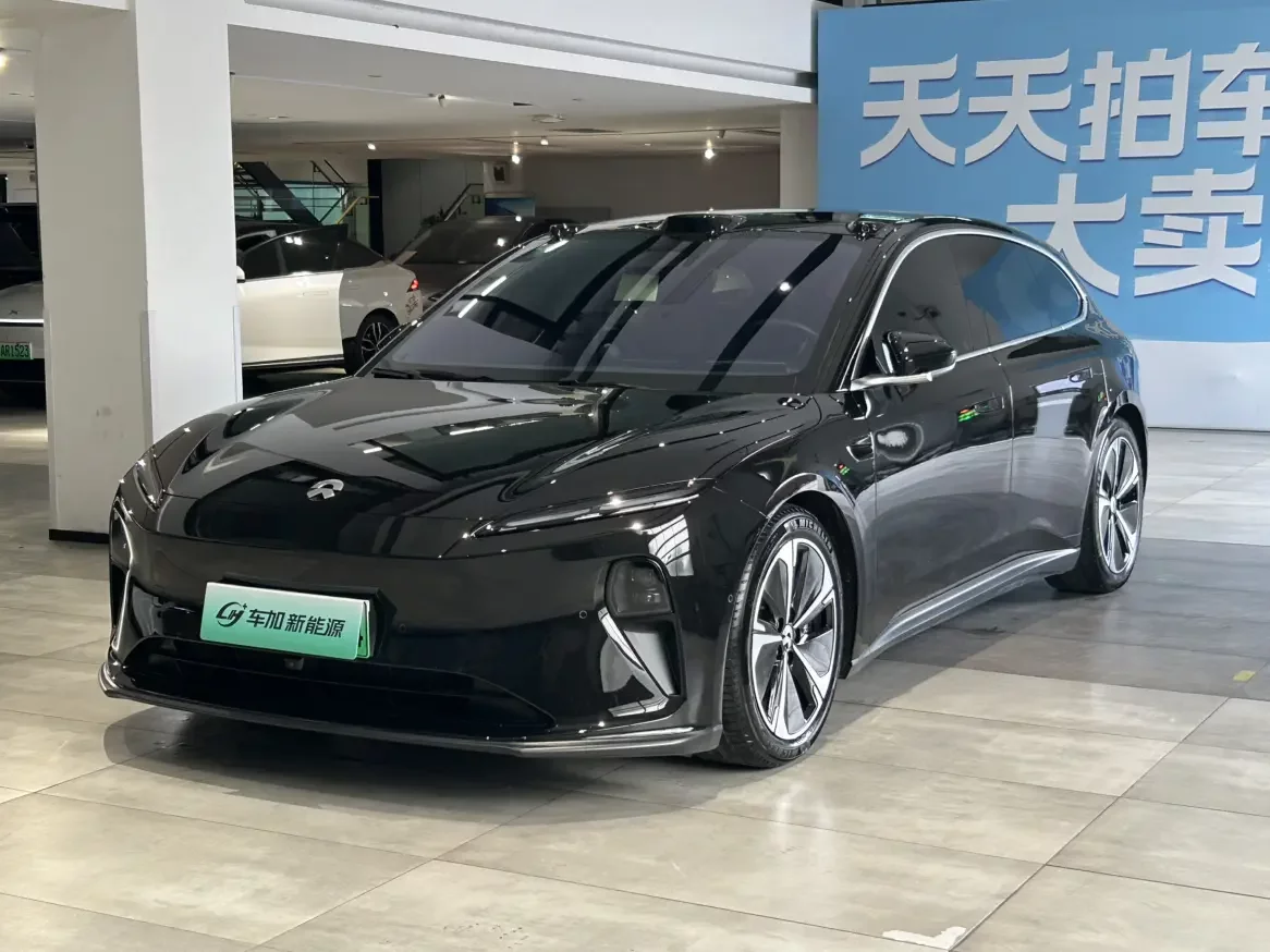 NIO ET5T  из Китая