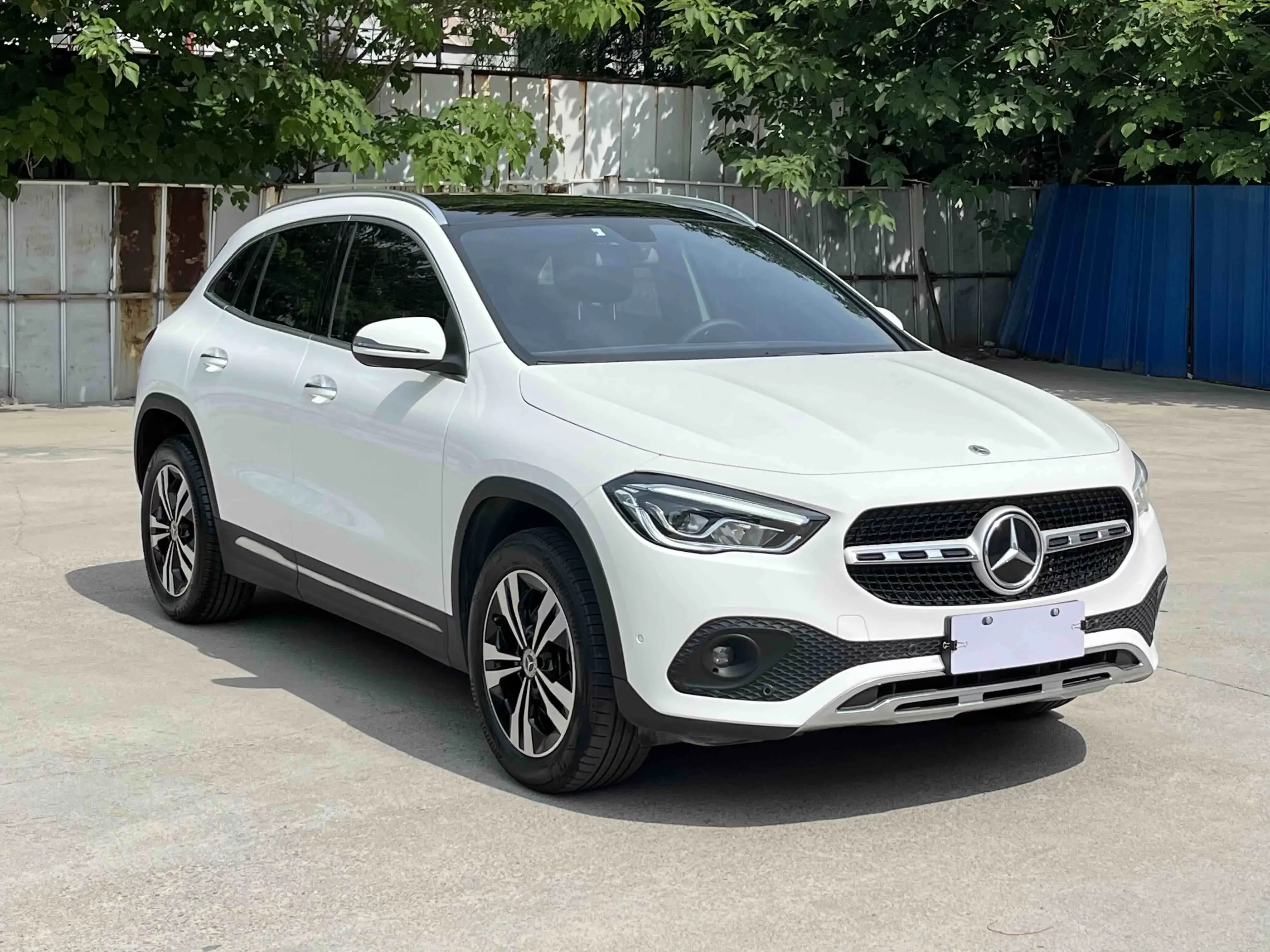 Mercedes-Benz GLA