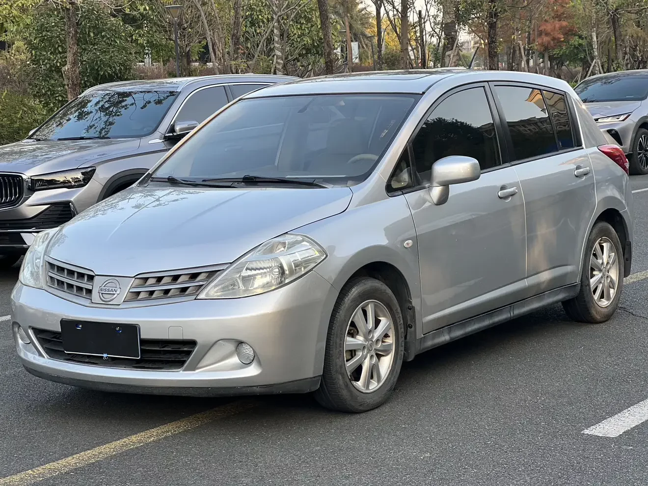 Nissan Tiida