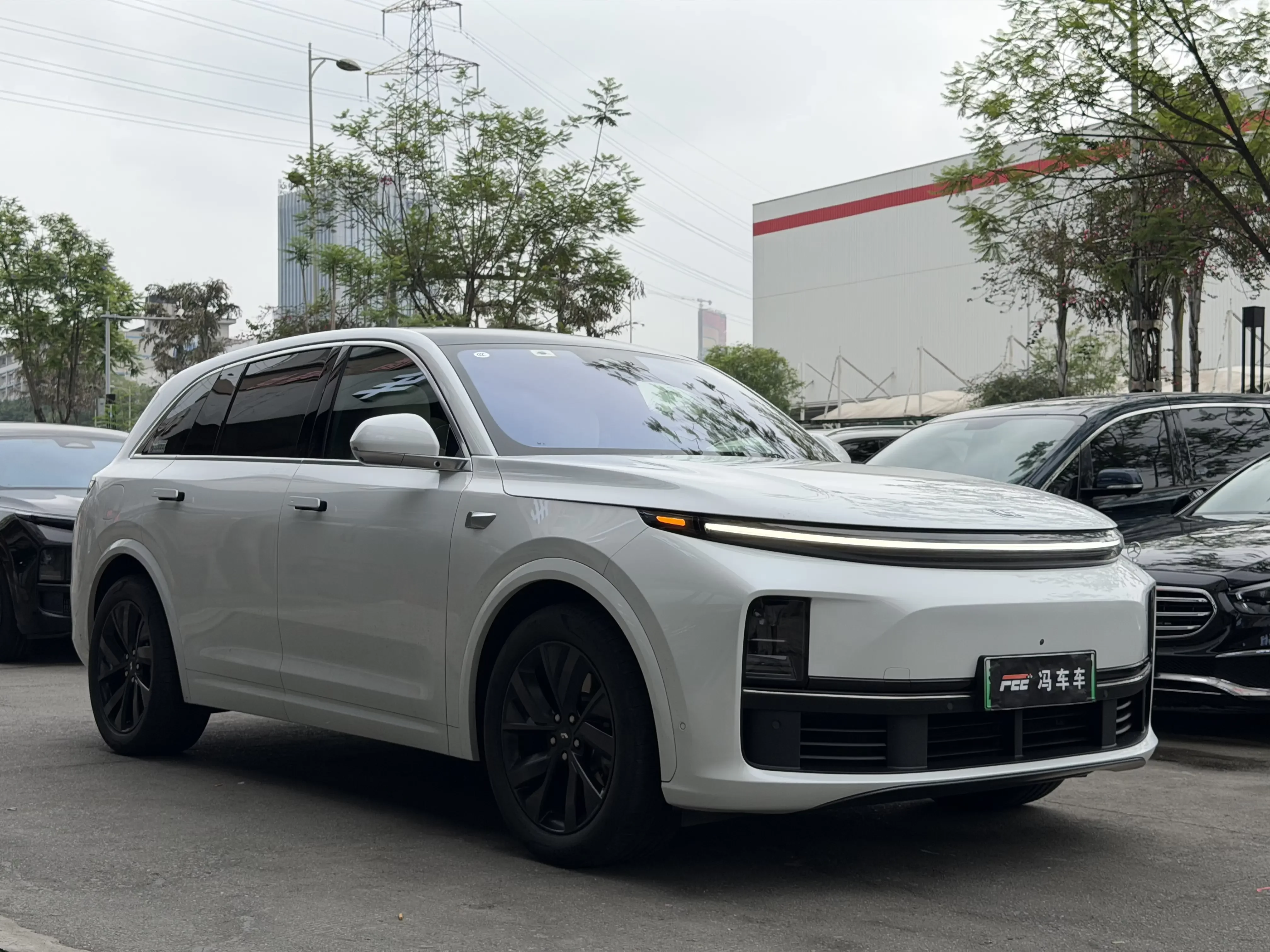 Lixiang L7