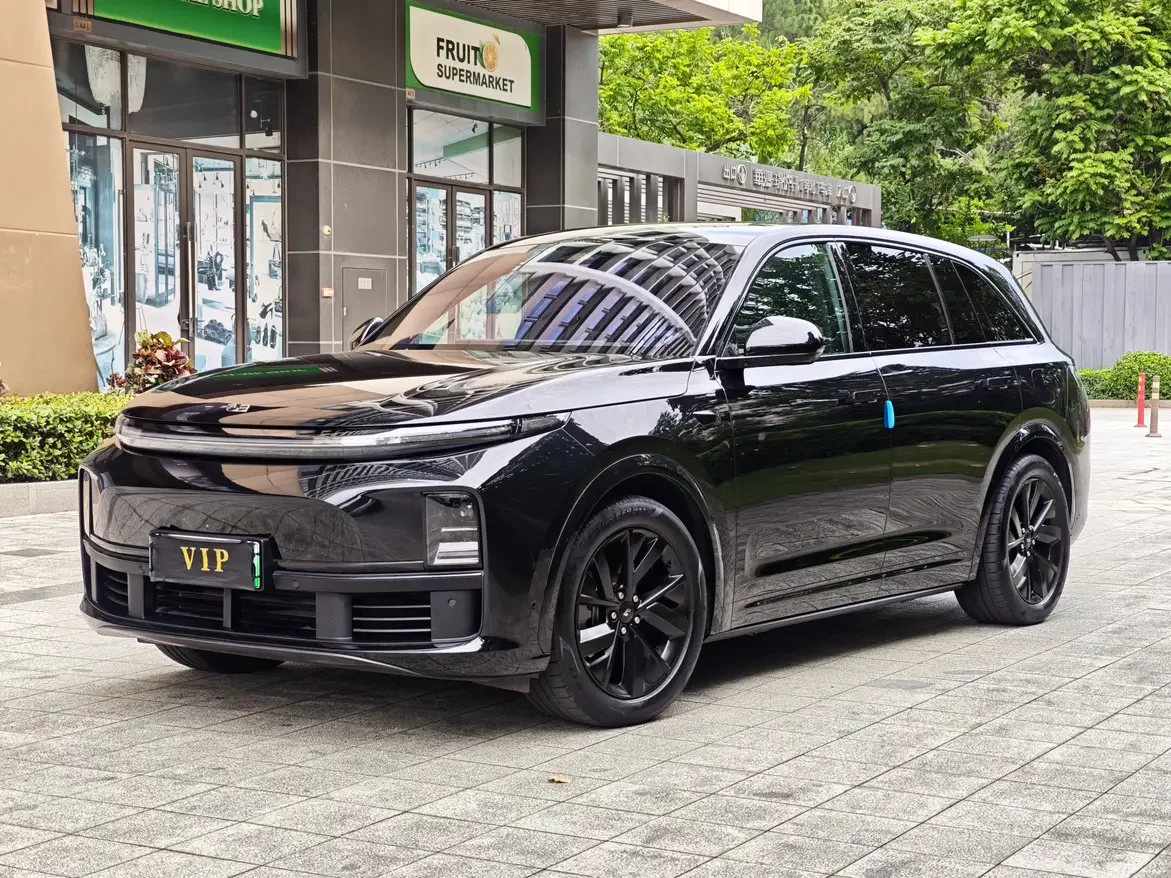 Li L7 (Ideal L7)  из Китая