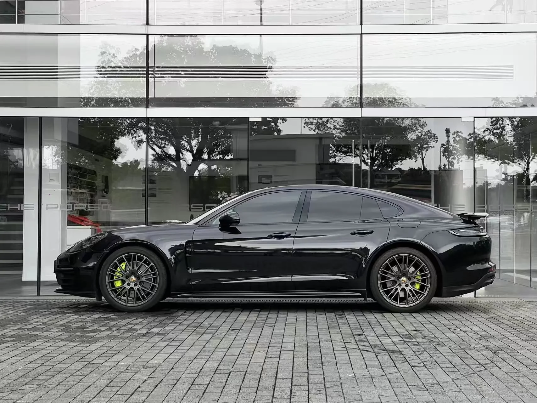 Porsche Panamera E-Hybrid