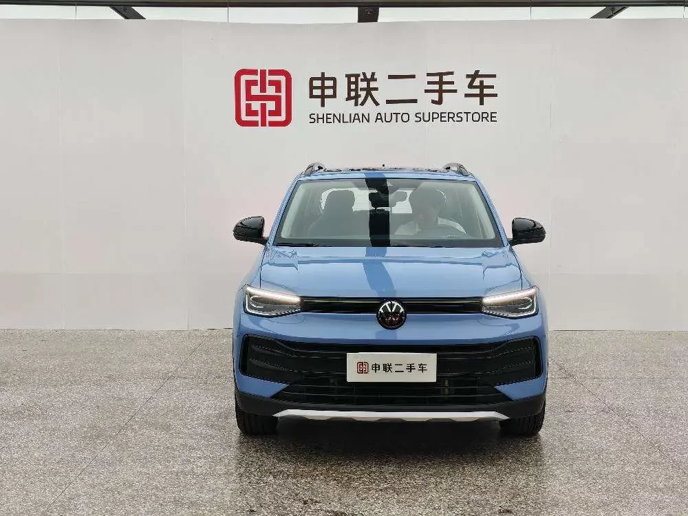 Volkswagen Tharu