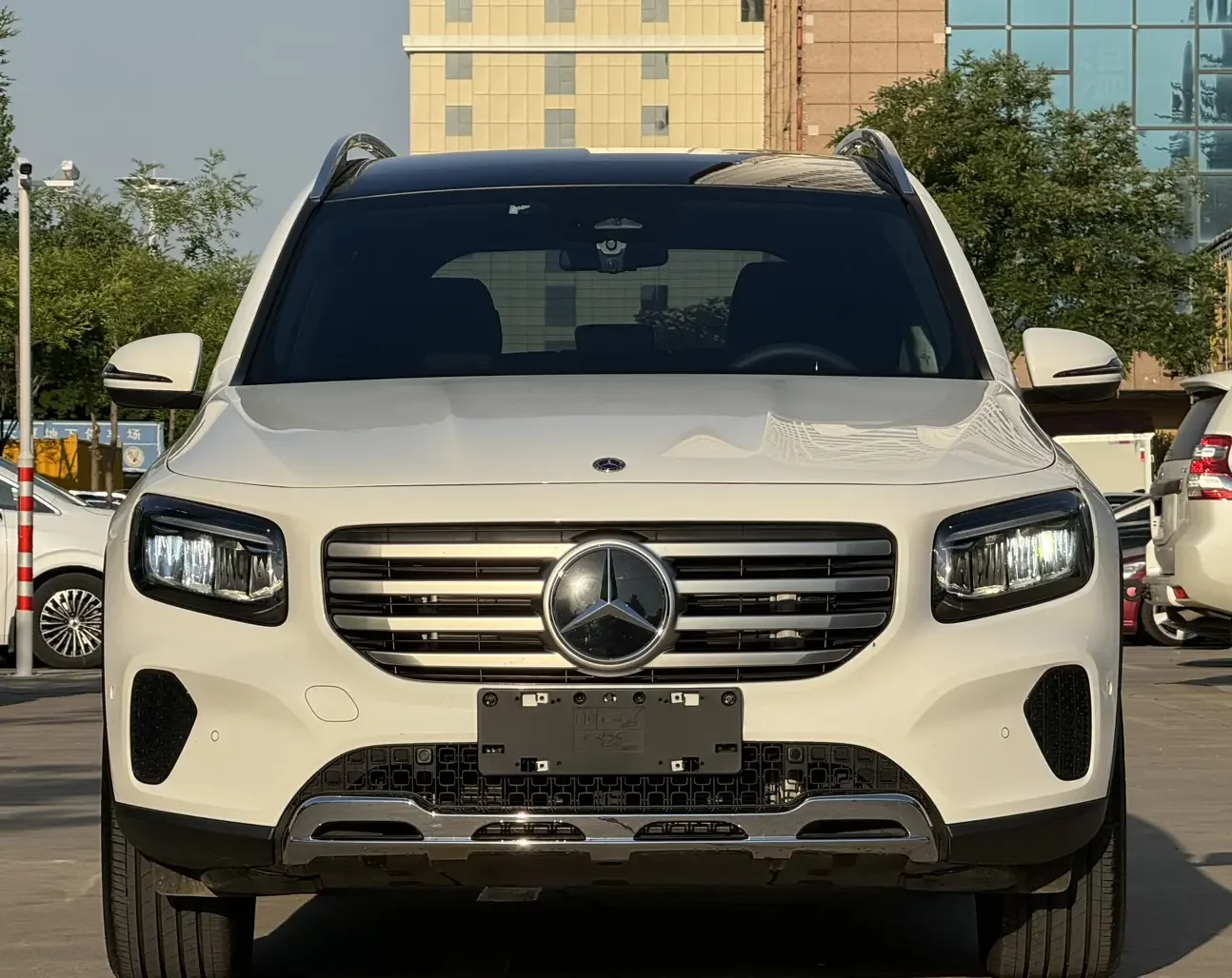 Mercedes-Benz GLB