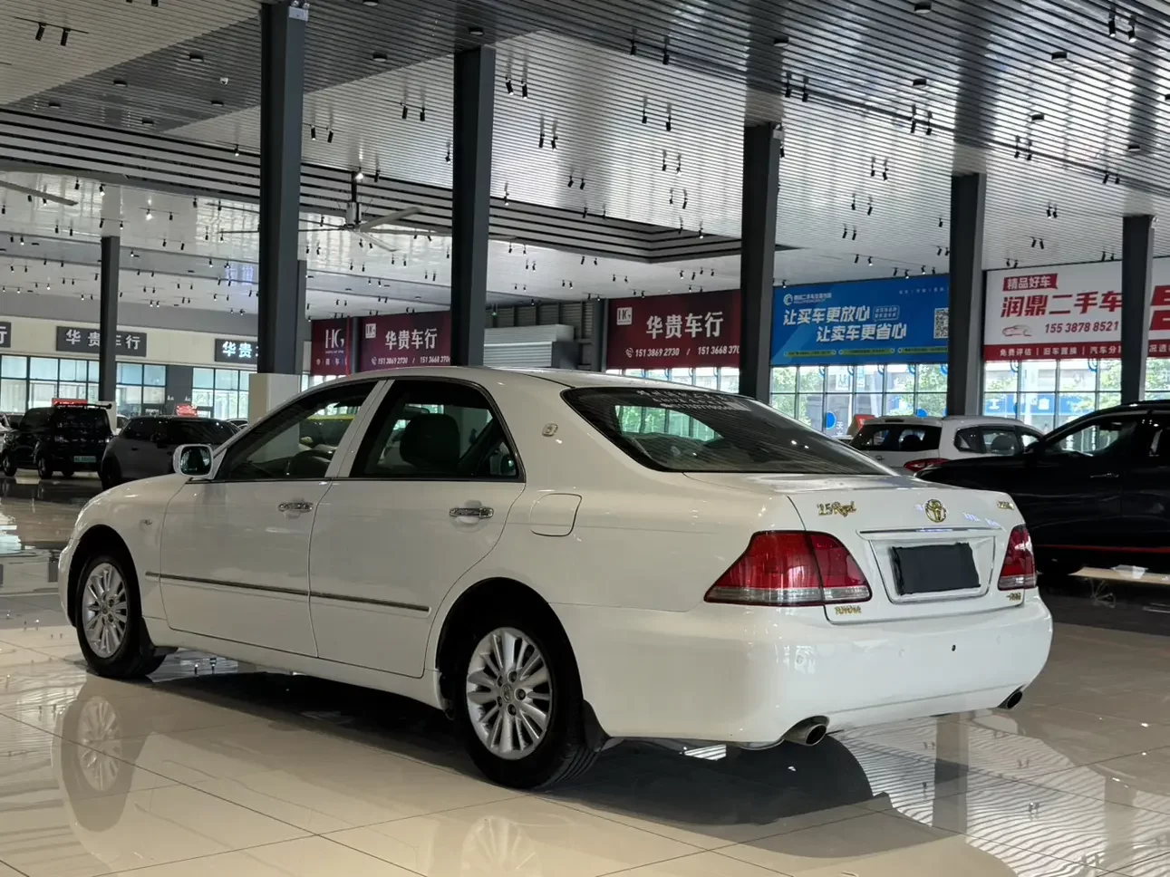 Toyota crown