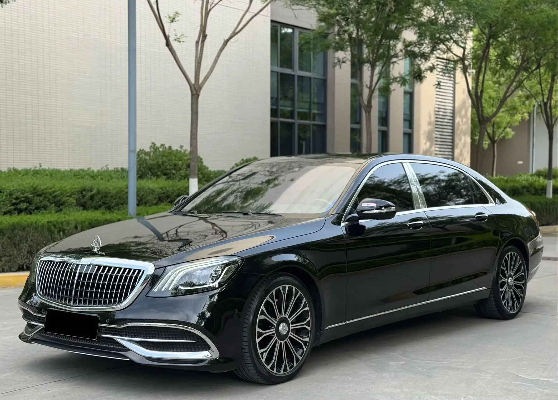 Mercedes-Benz Maybach S-Class