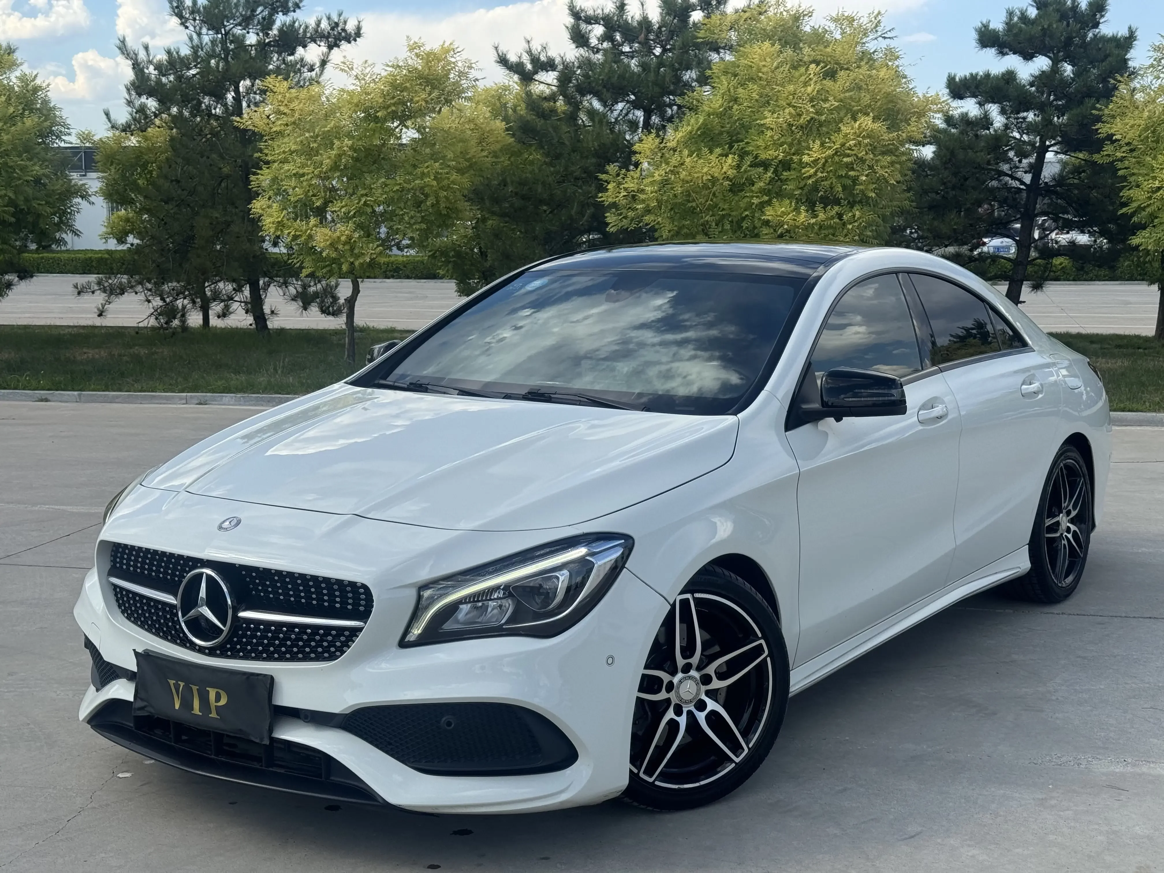 Mercedes-Benz CLA (Imported)