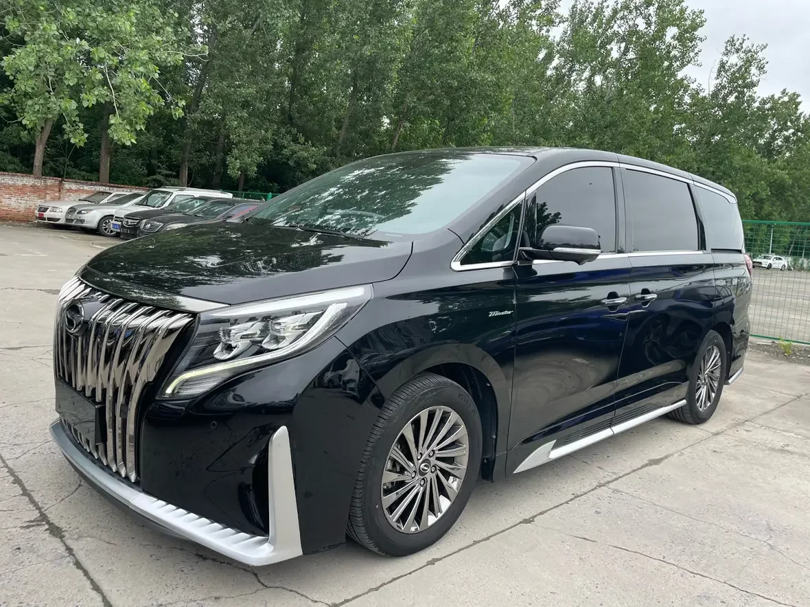 GAC Trumpchi M8