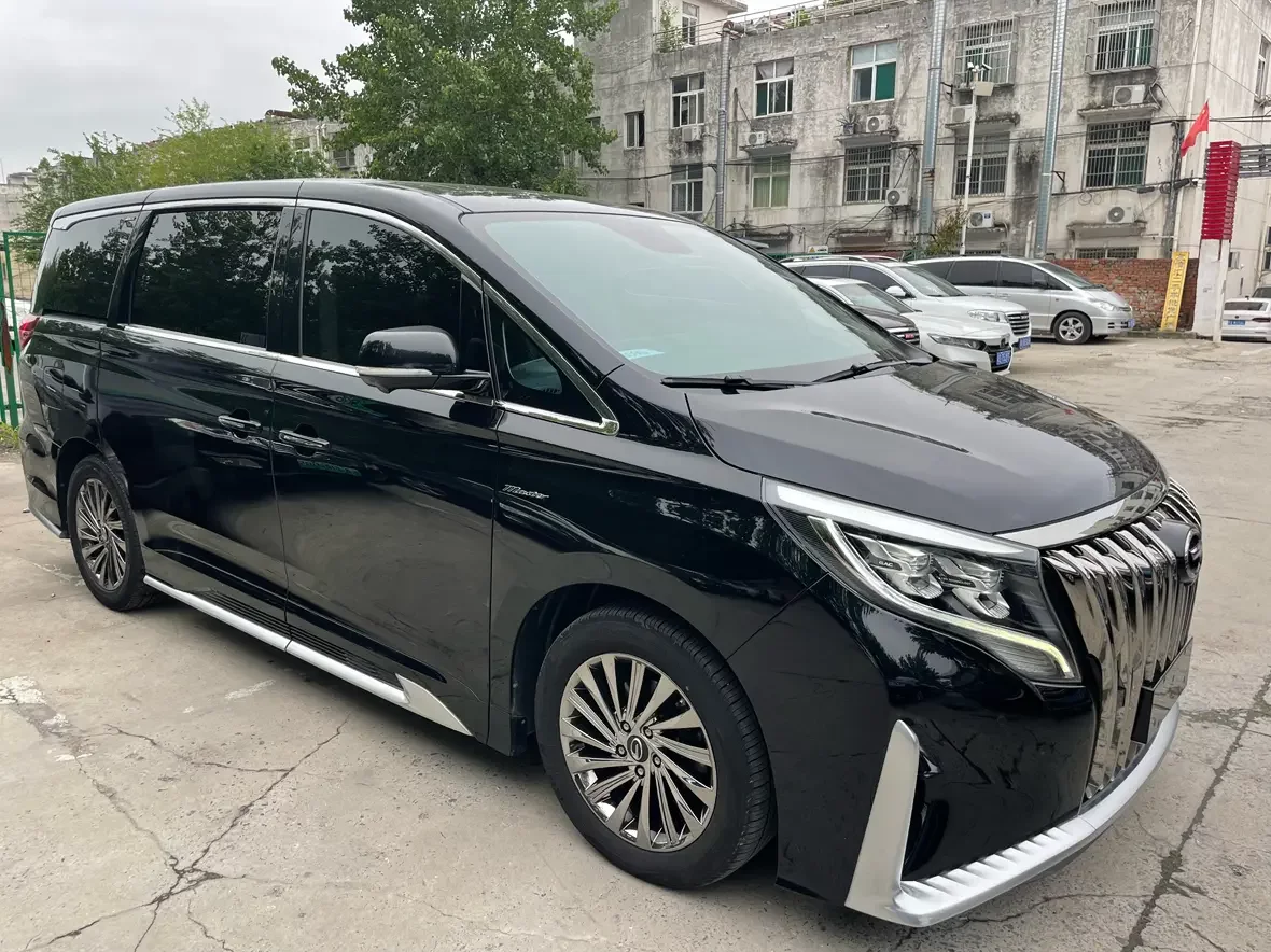 GAC Trumpchi M8