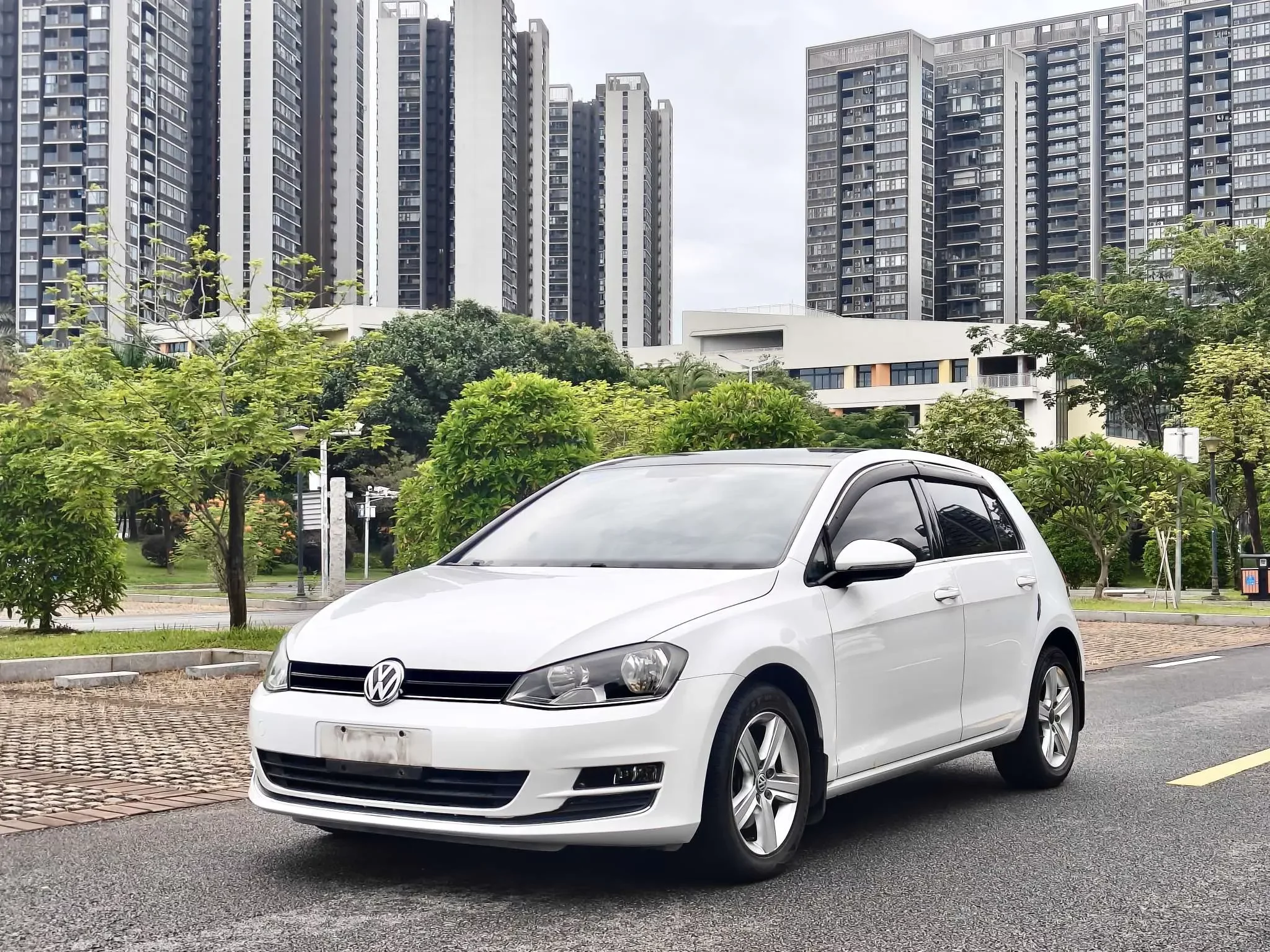 Volkswagen golf