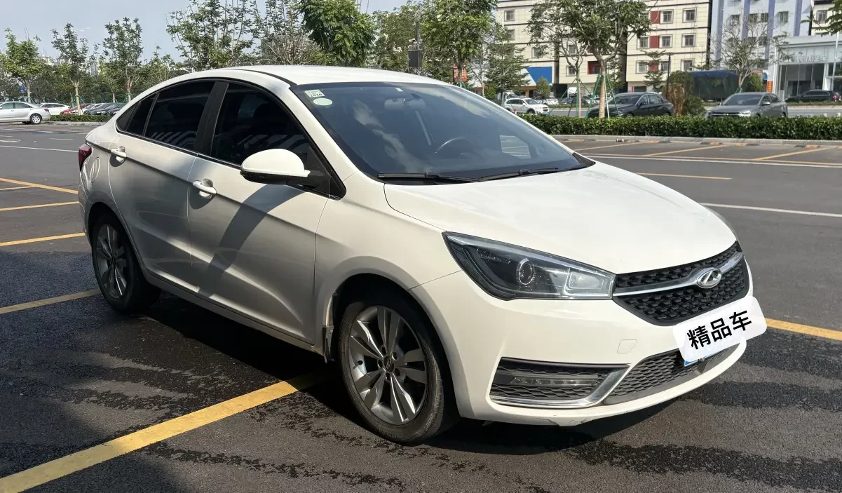Chery Arrizo 5