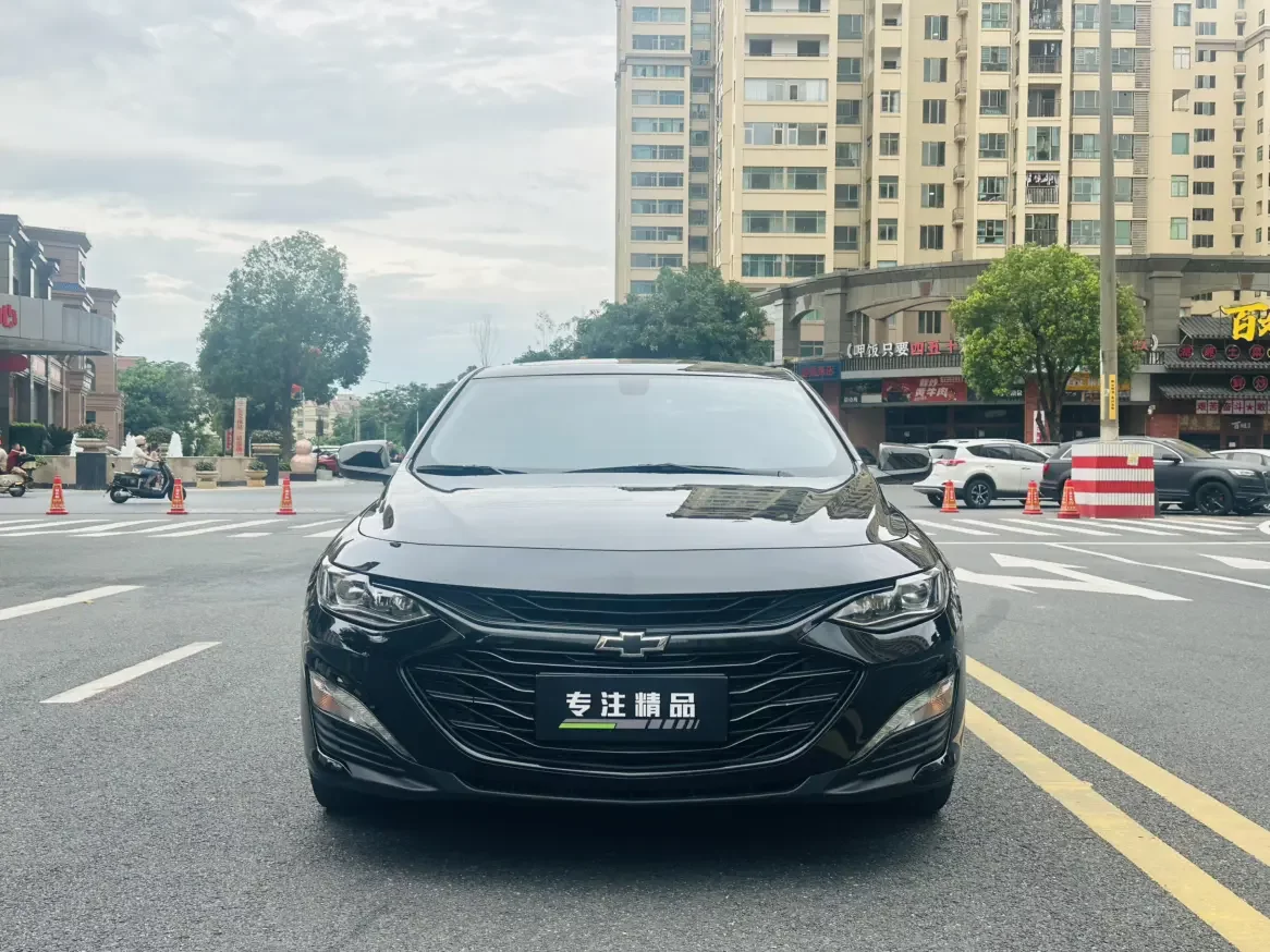 Chevrolet Malibu XL