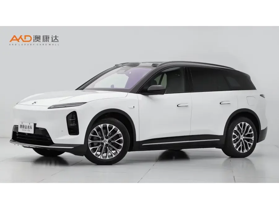 NIO ES6