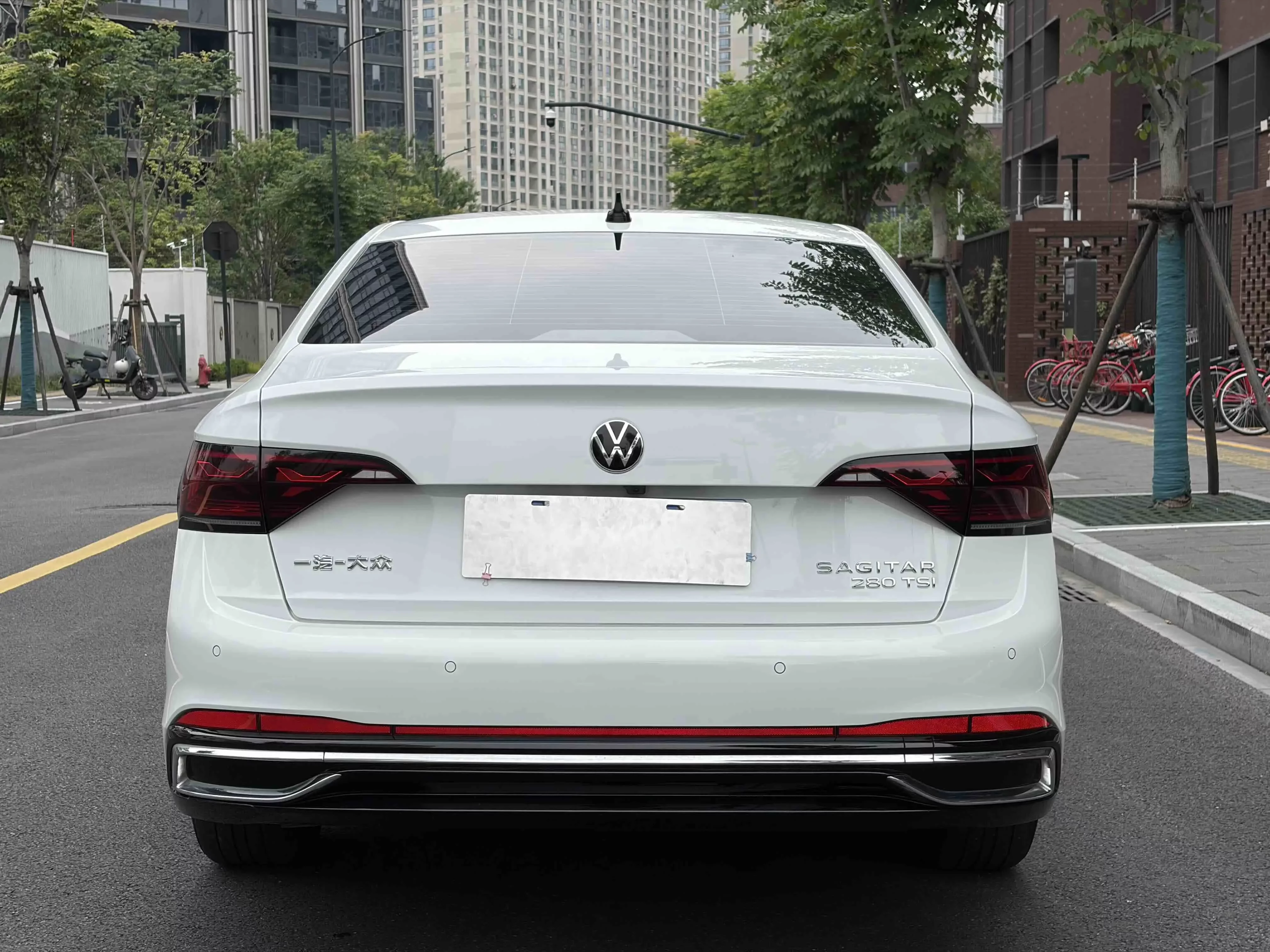 Volkswagen Sagitar