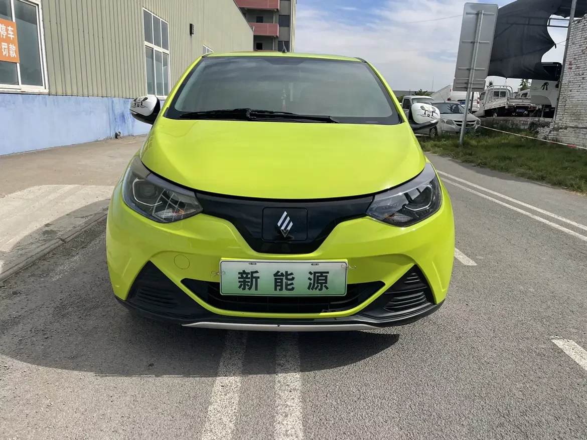 Jiangling Easy EV2
