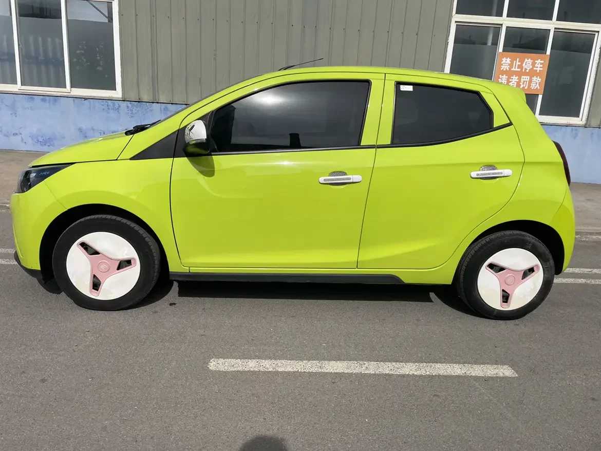 Jiangling Easy EV2