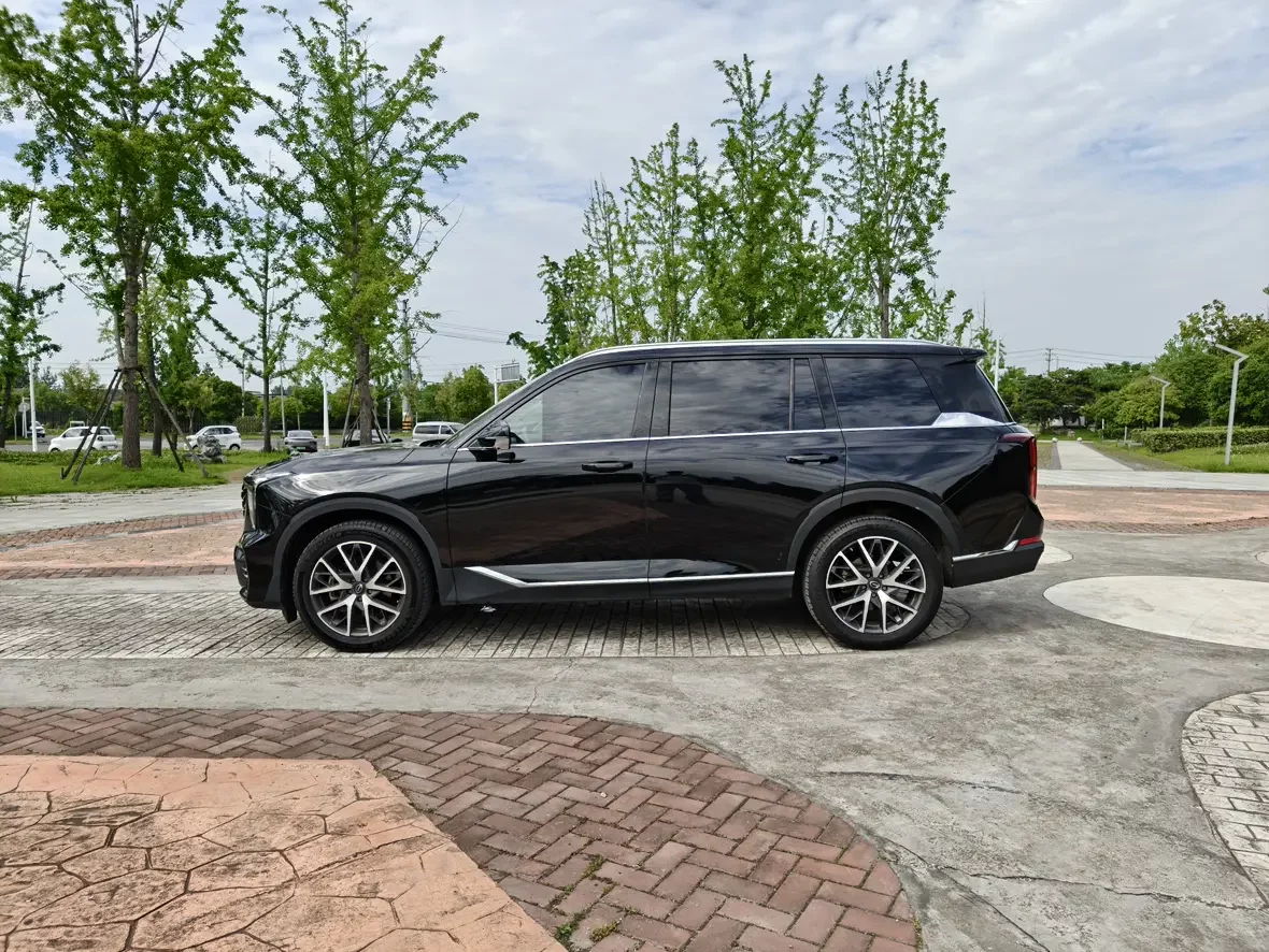 GAC Trumpchi GS8