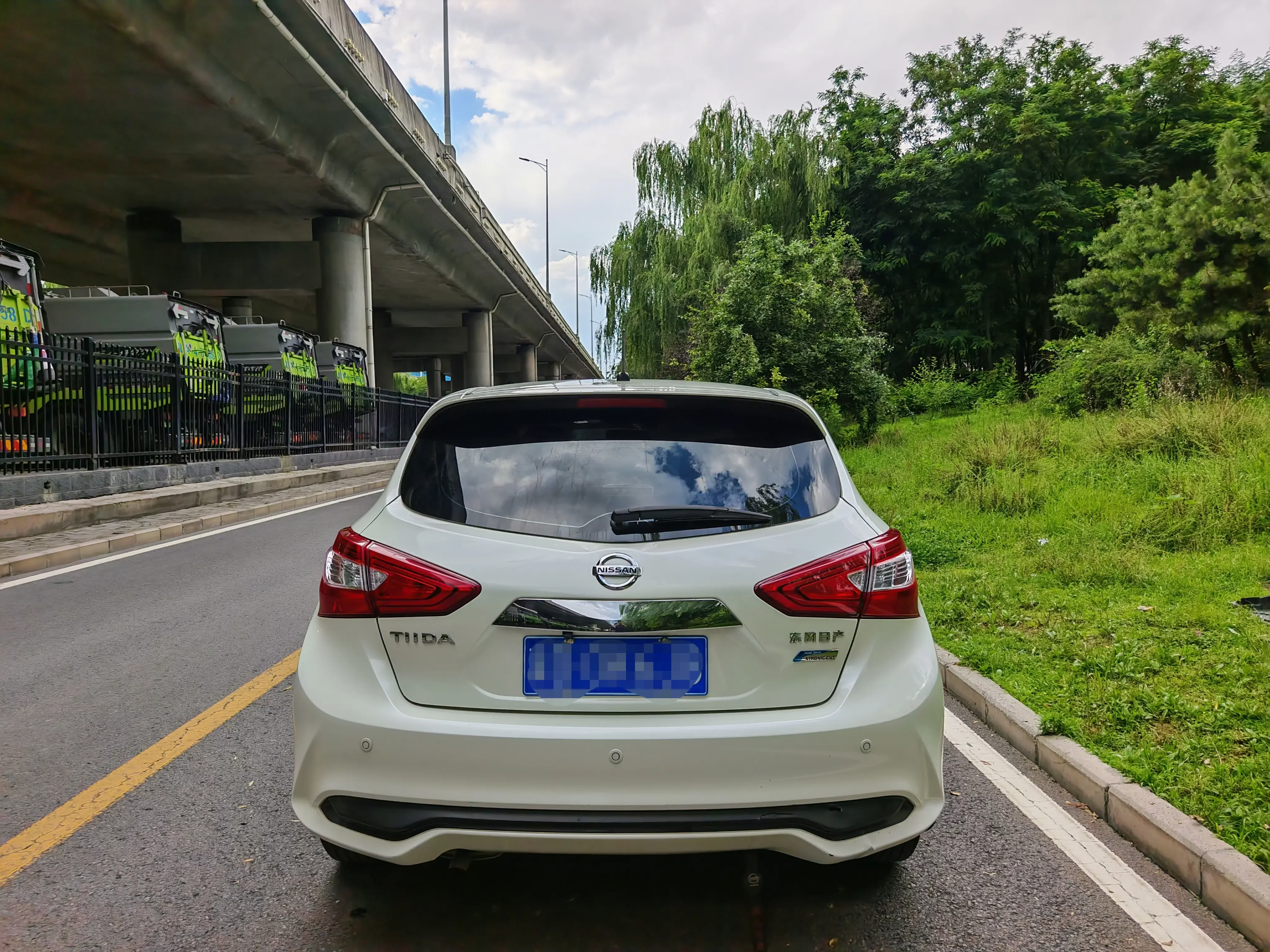 Nissan Tiida