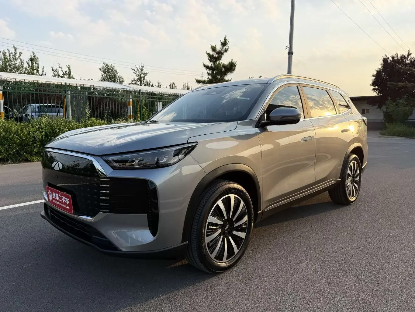 Chery Fengyun T8