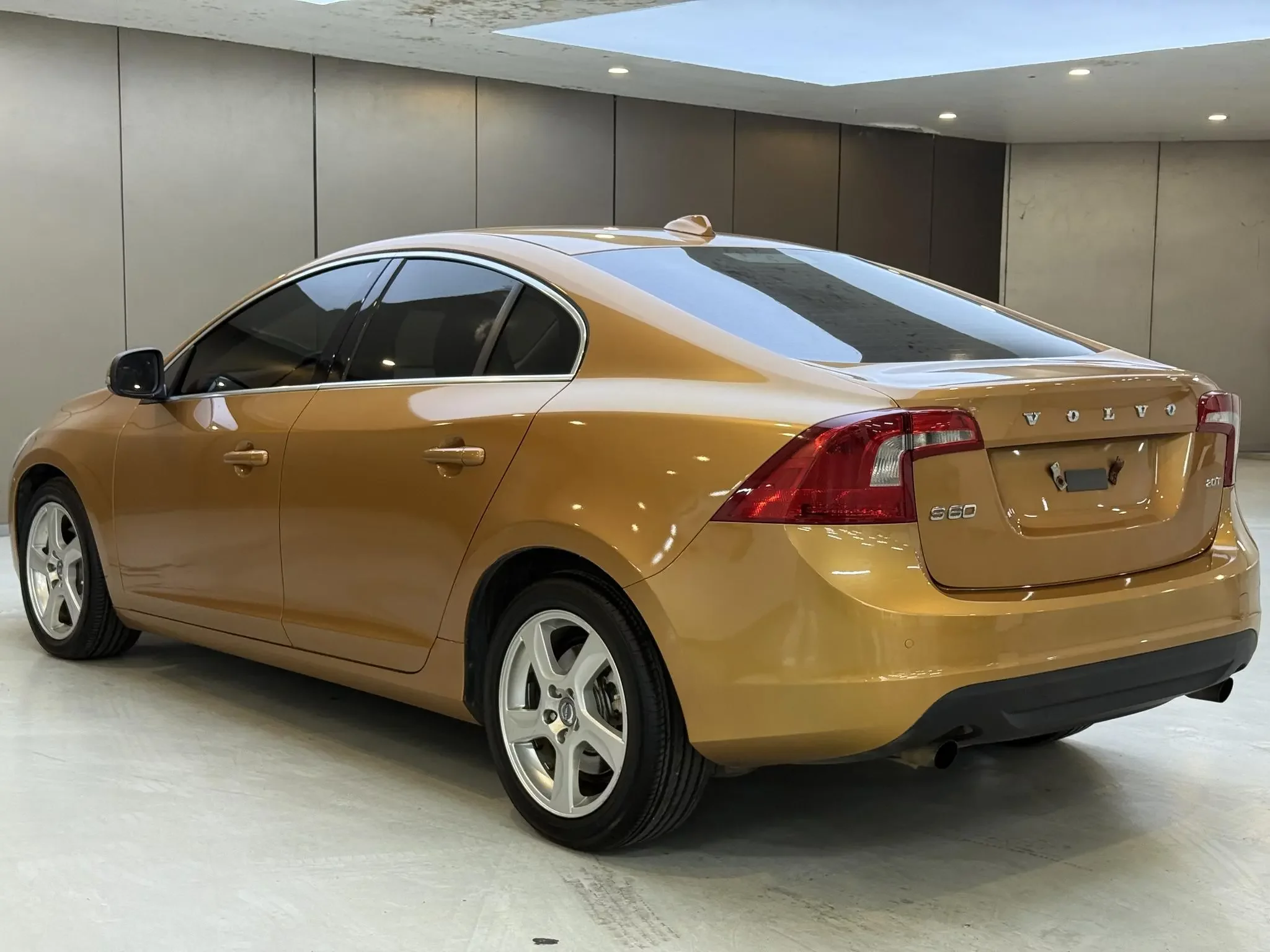 Volvo S60