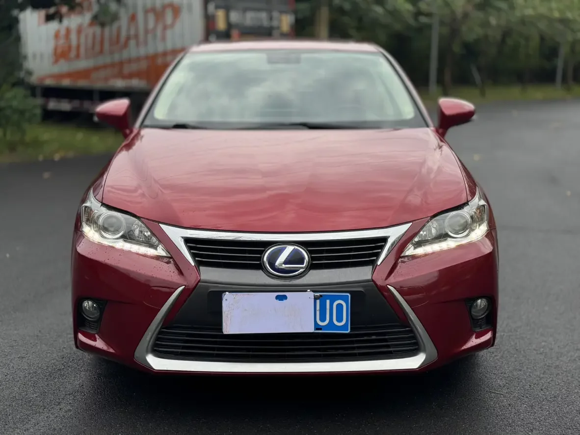 Lexus CT