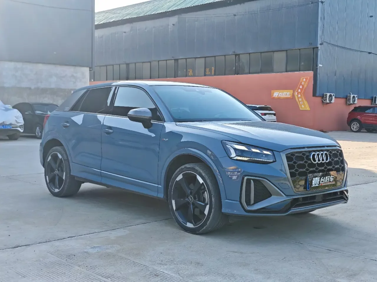 Audi Q2L