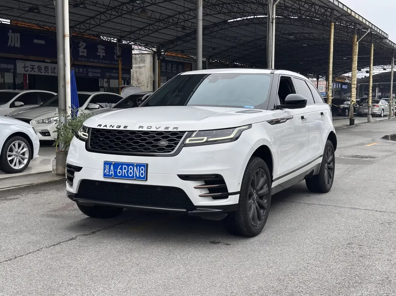 Land Rover Range Rover Velar