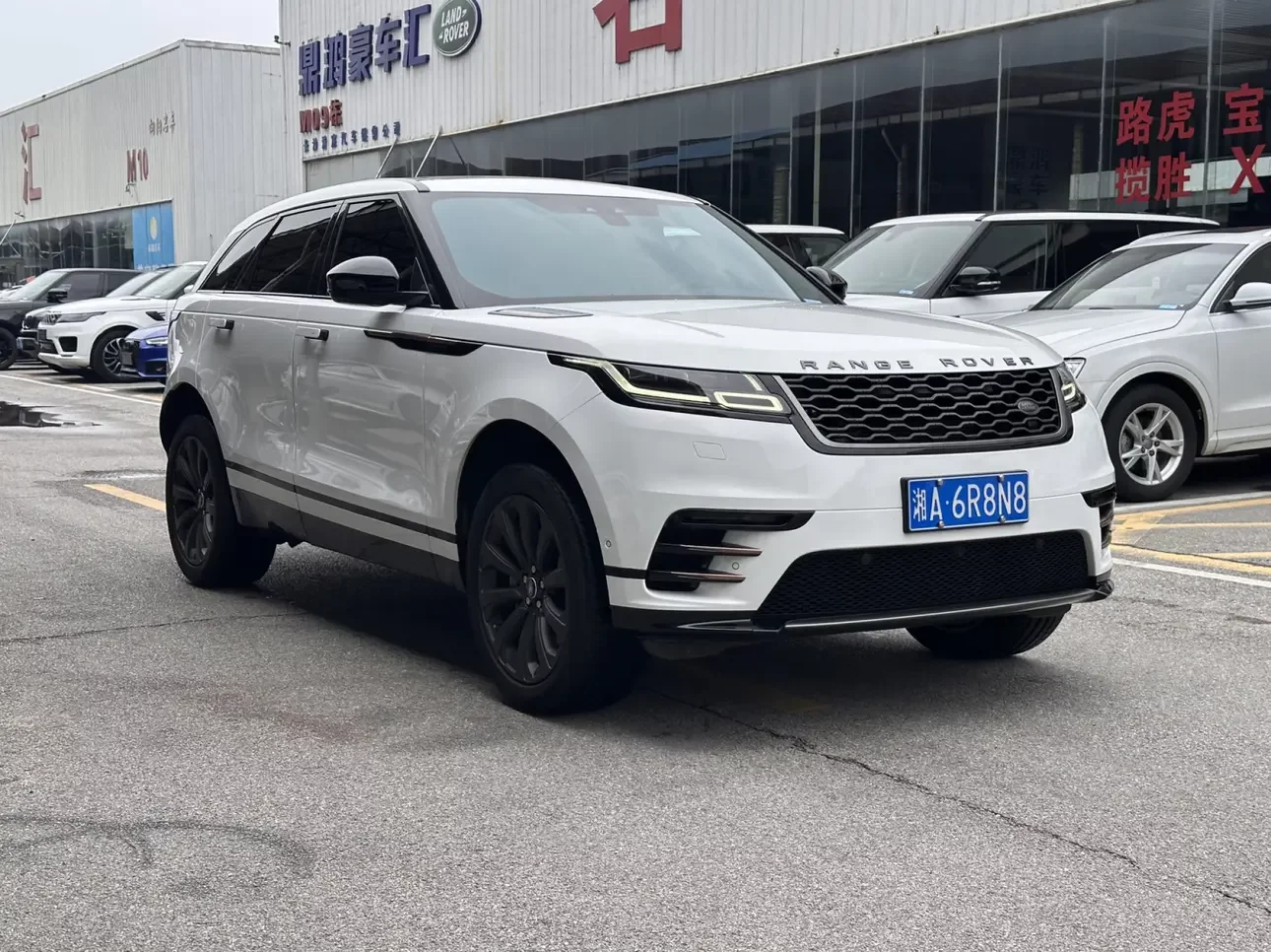 Land Rover Range Rover Velar