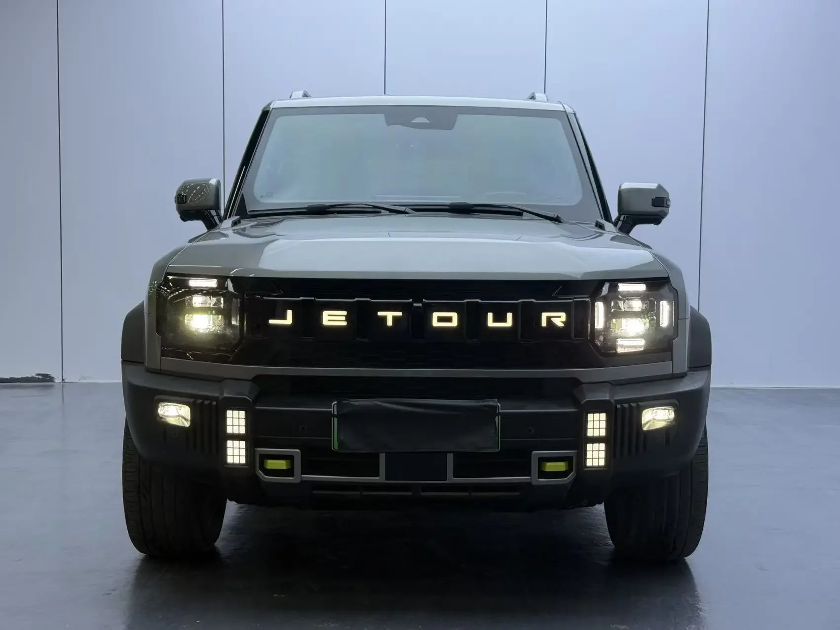 Jietu Shanhai Jetour Traveler C-DM