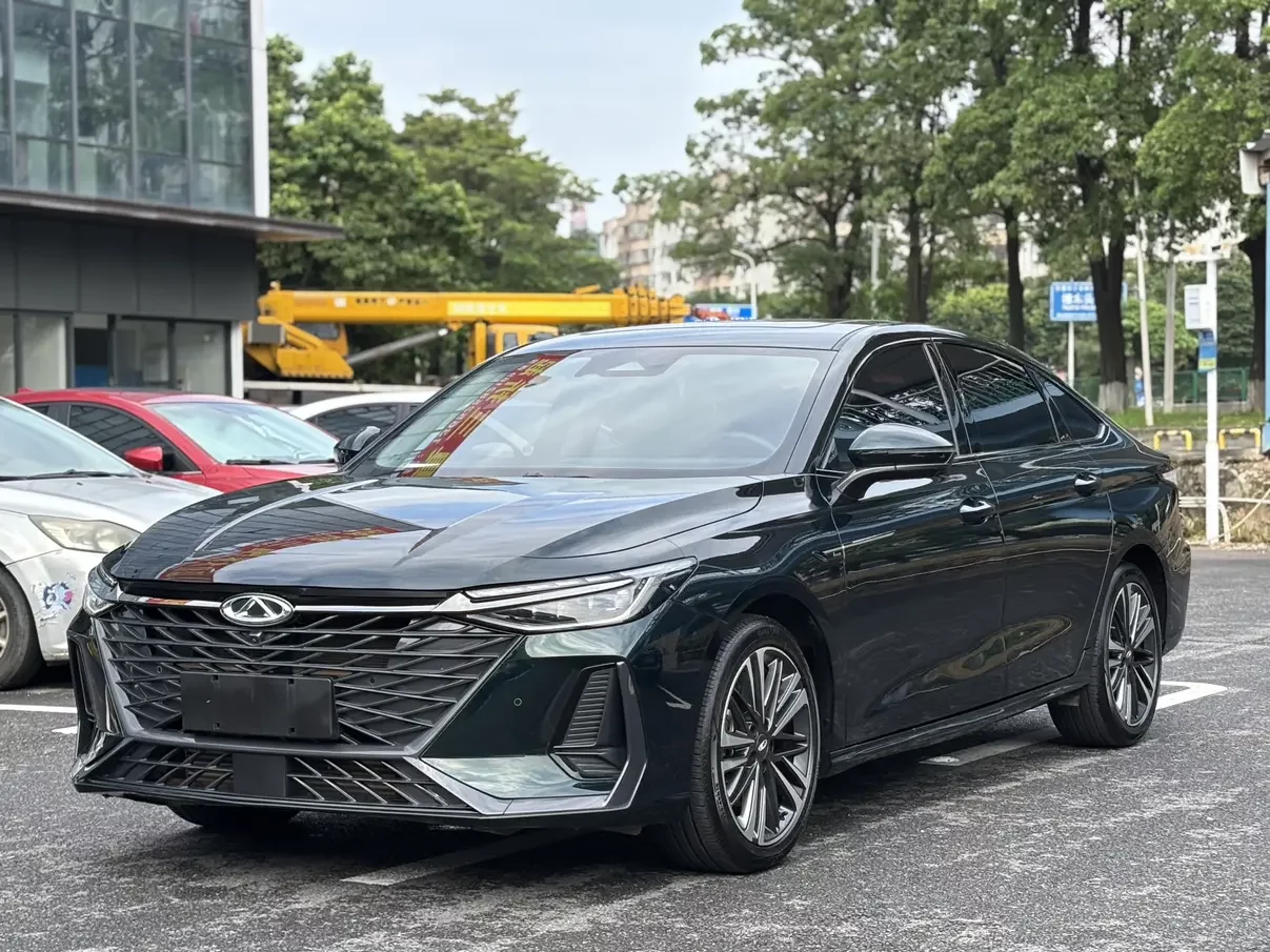 Chery Arrizo 8