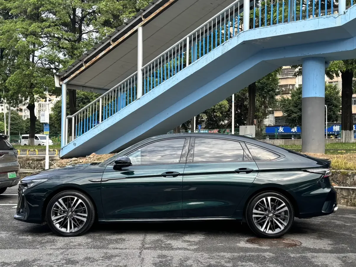 Chery Arrizo 8