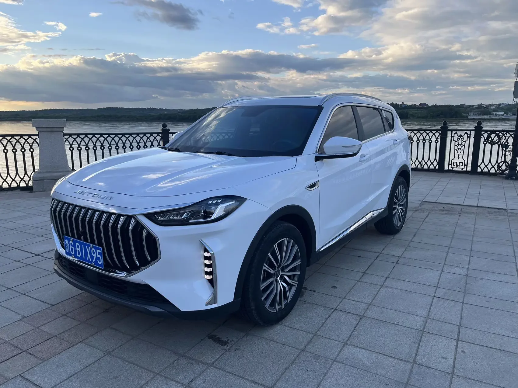 Jetour Jietu X70 PLUS