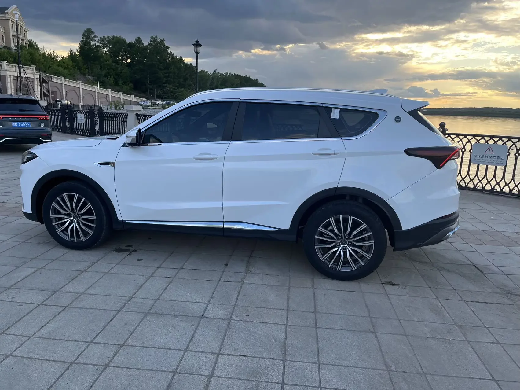 Jetour Jietu X70 PLUS