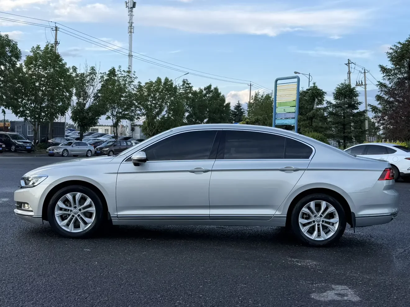 Volkswagen Magotan
